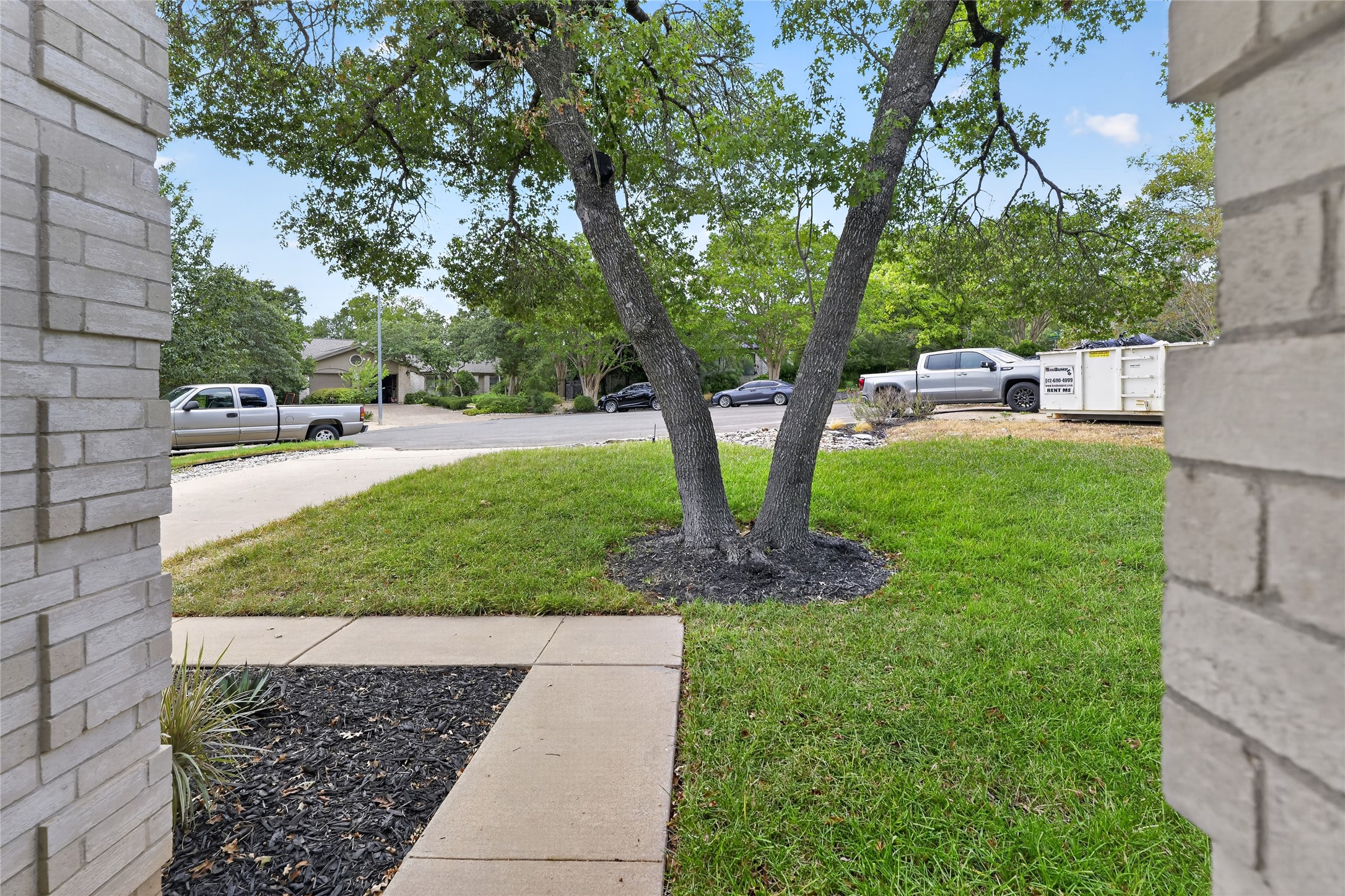 main property photo 5