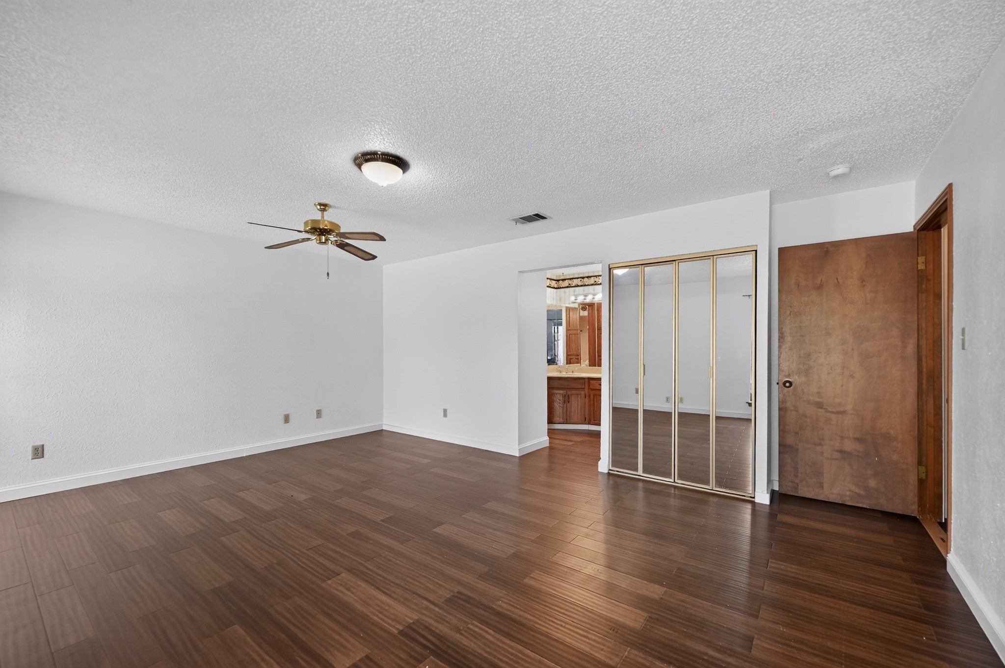 main property photo 64