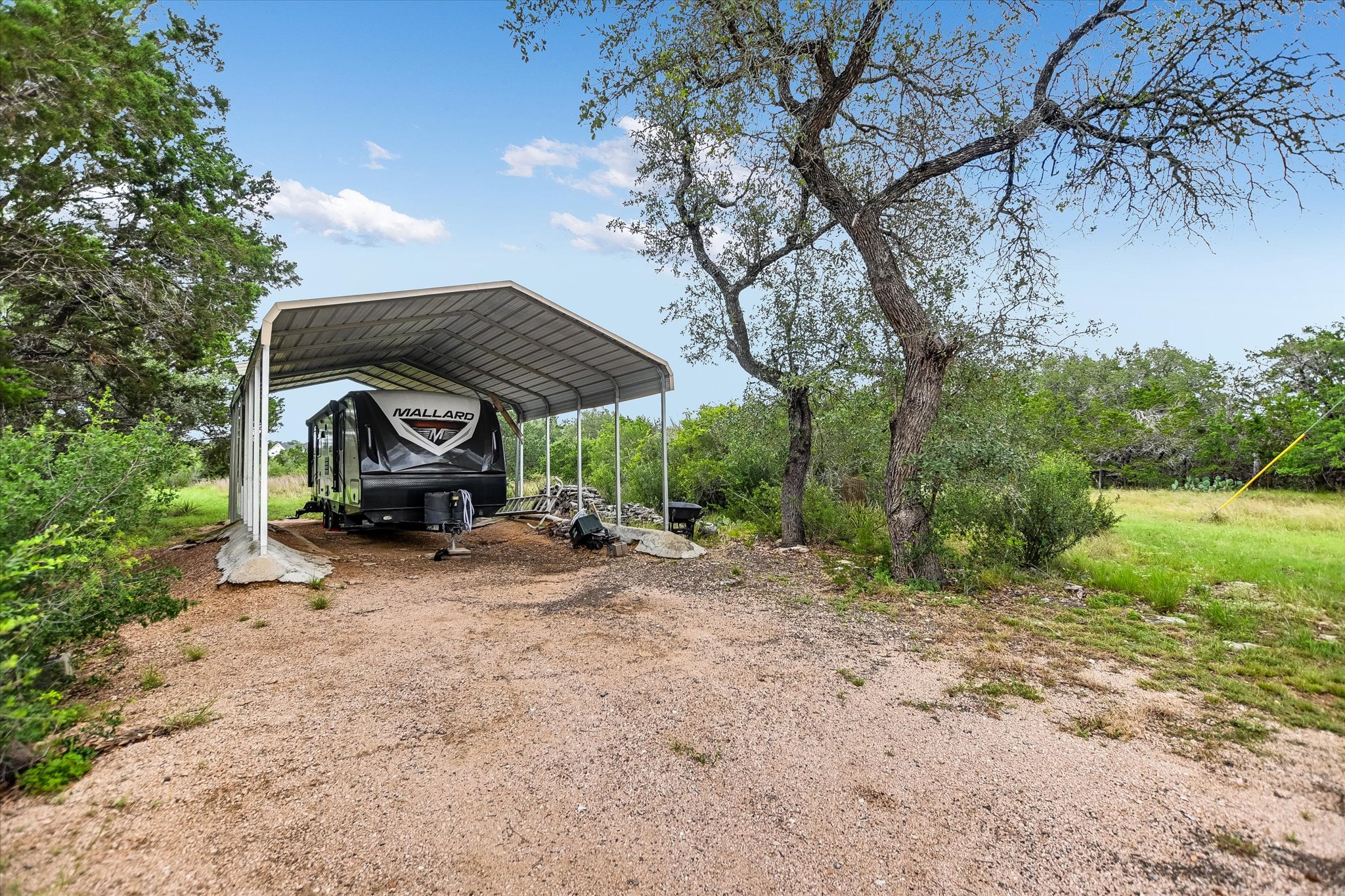main property photo 29