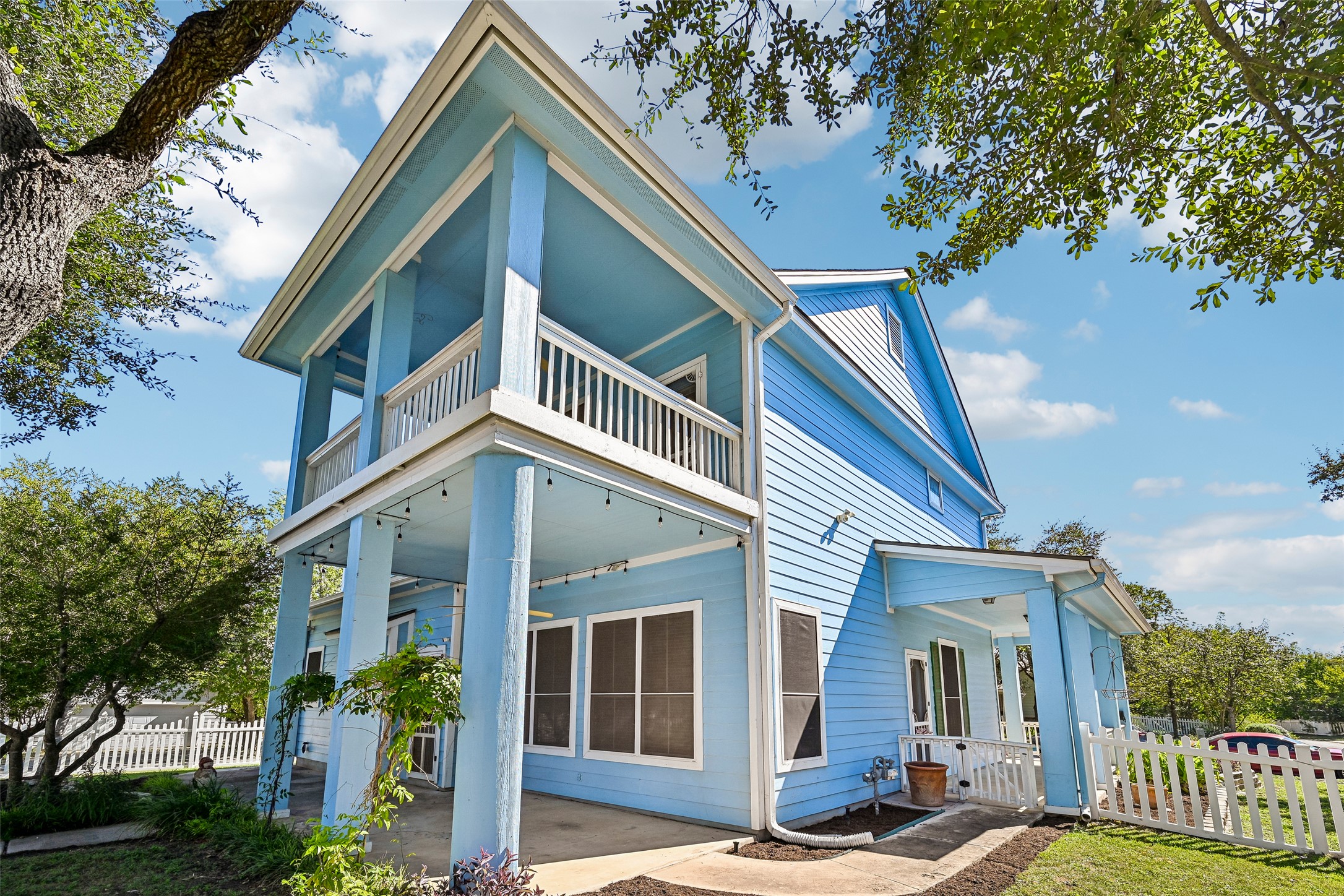 main property photo 36