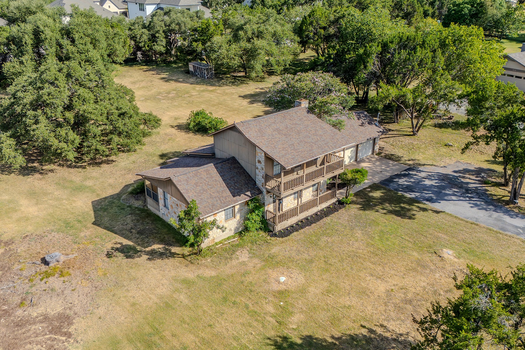 main property photo 26