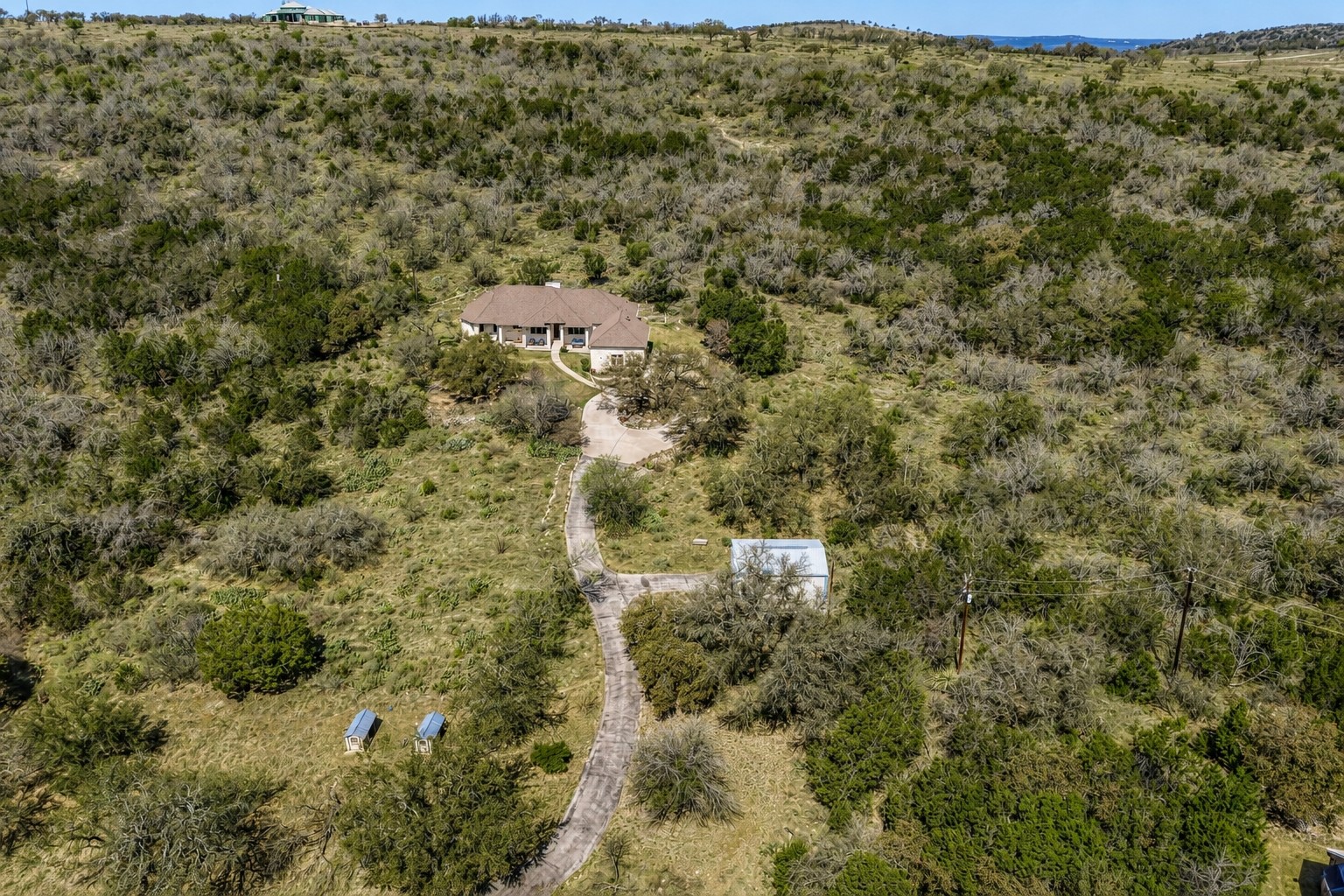 main property photo 31