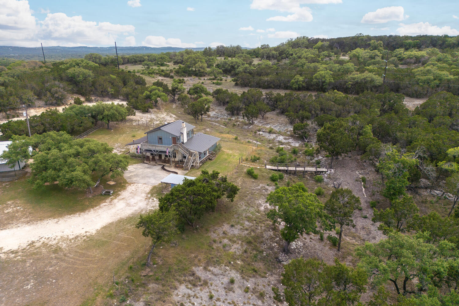 main property photo 32