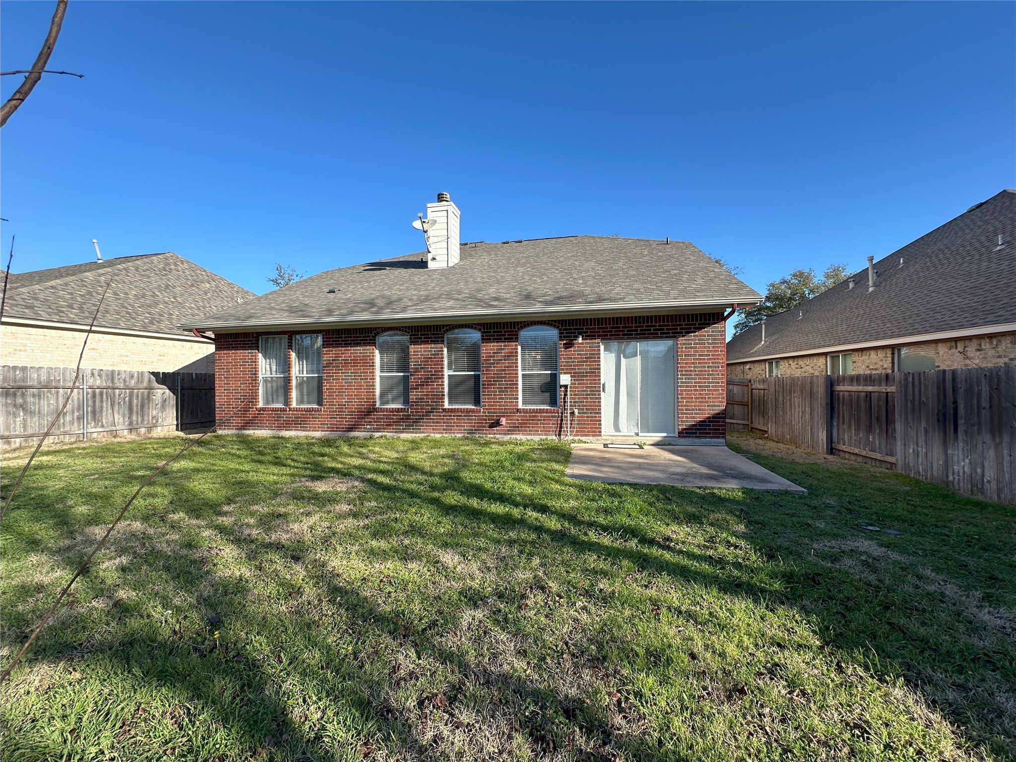 main property photo 37