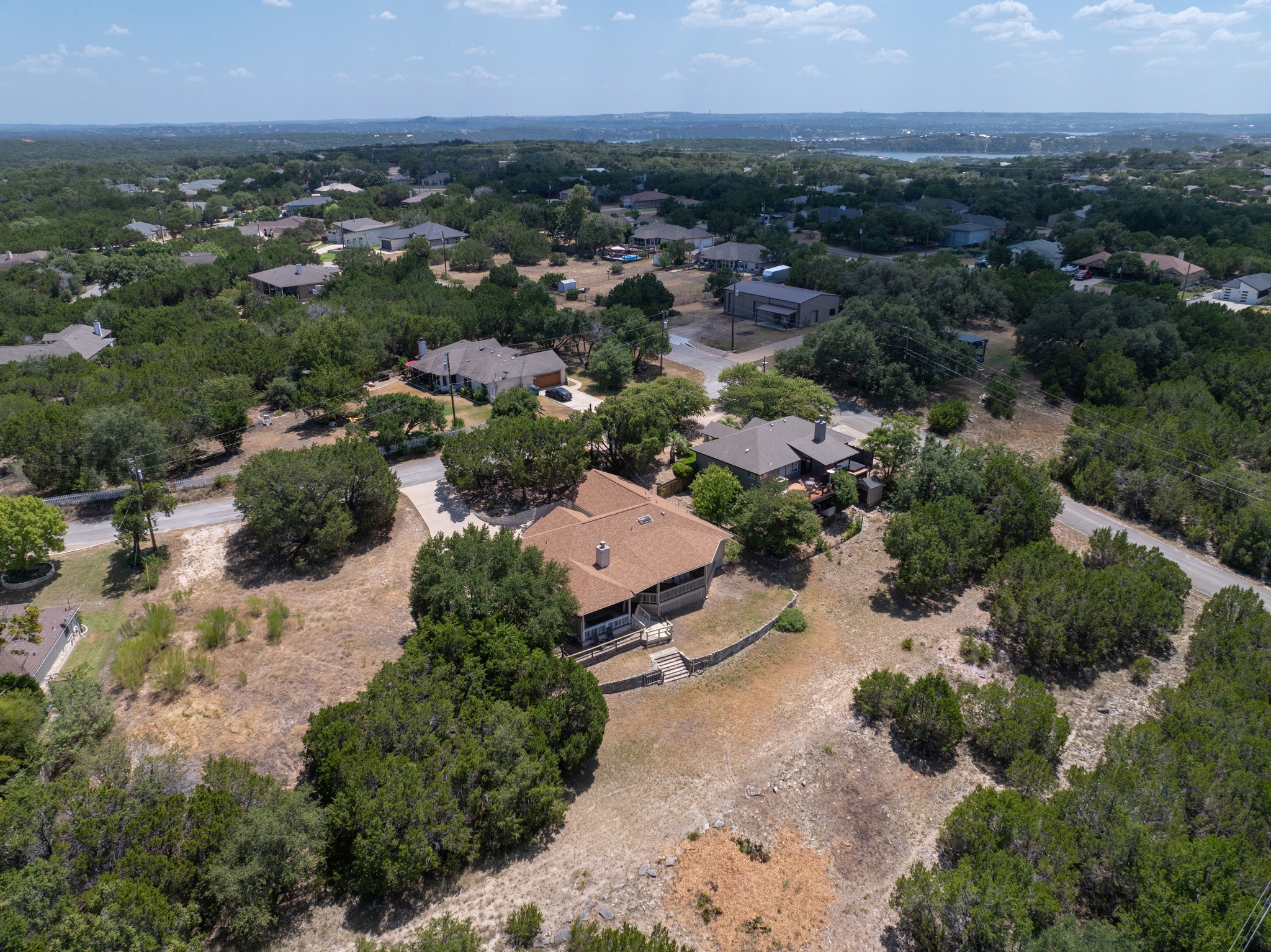 main property photo 32