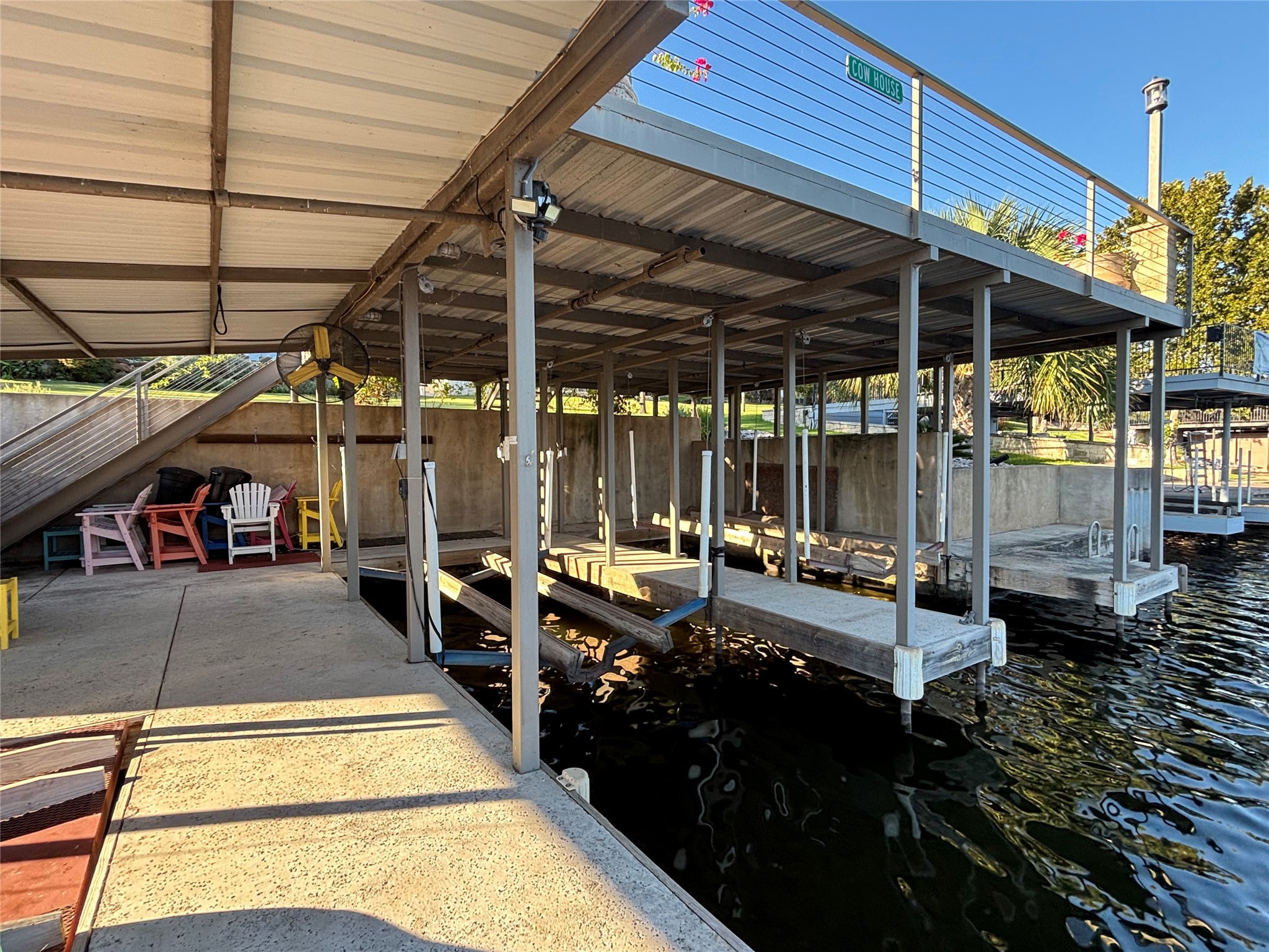 main property photo 35