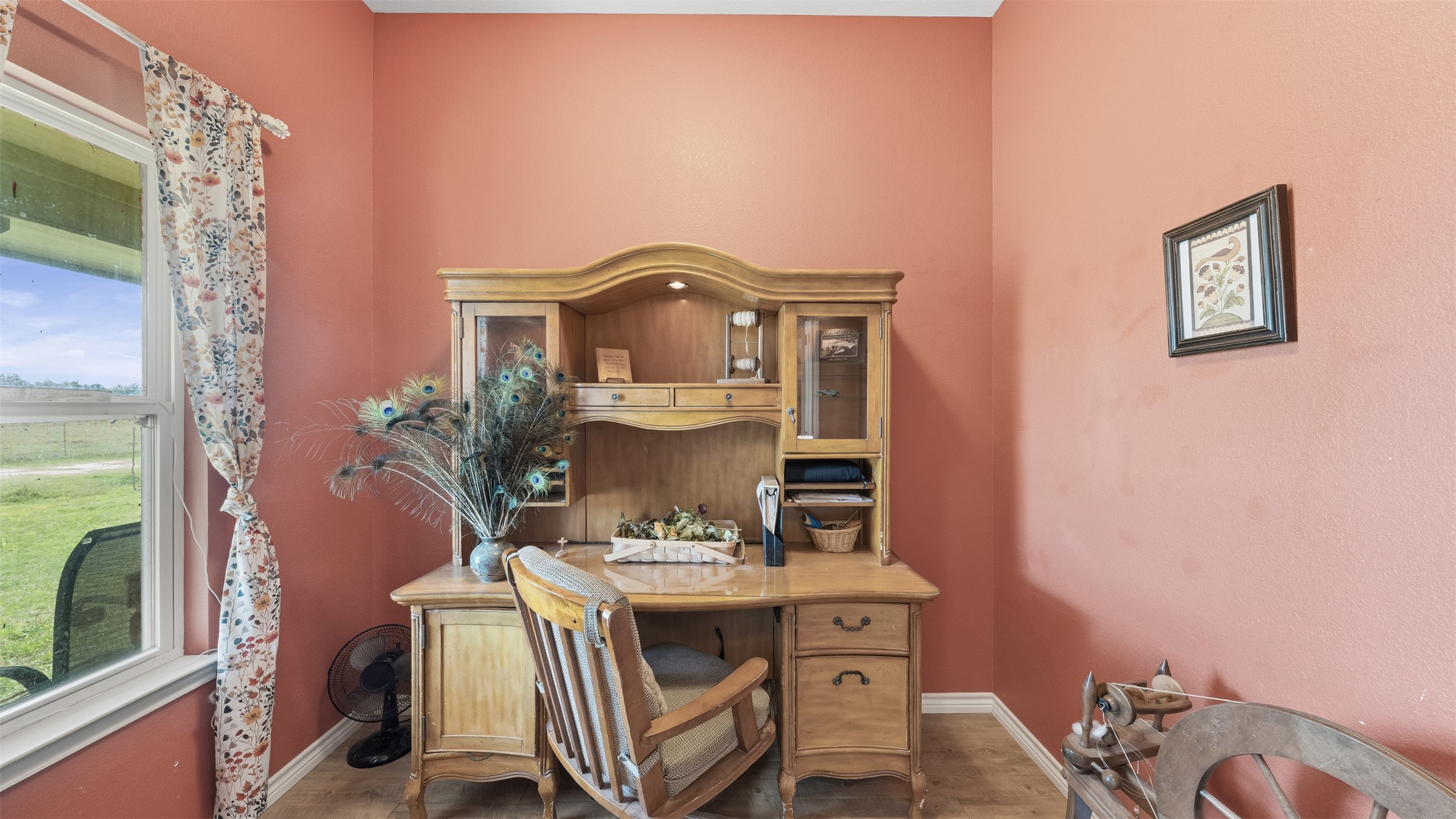 main property photo 28