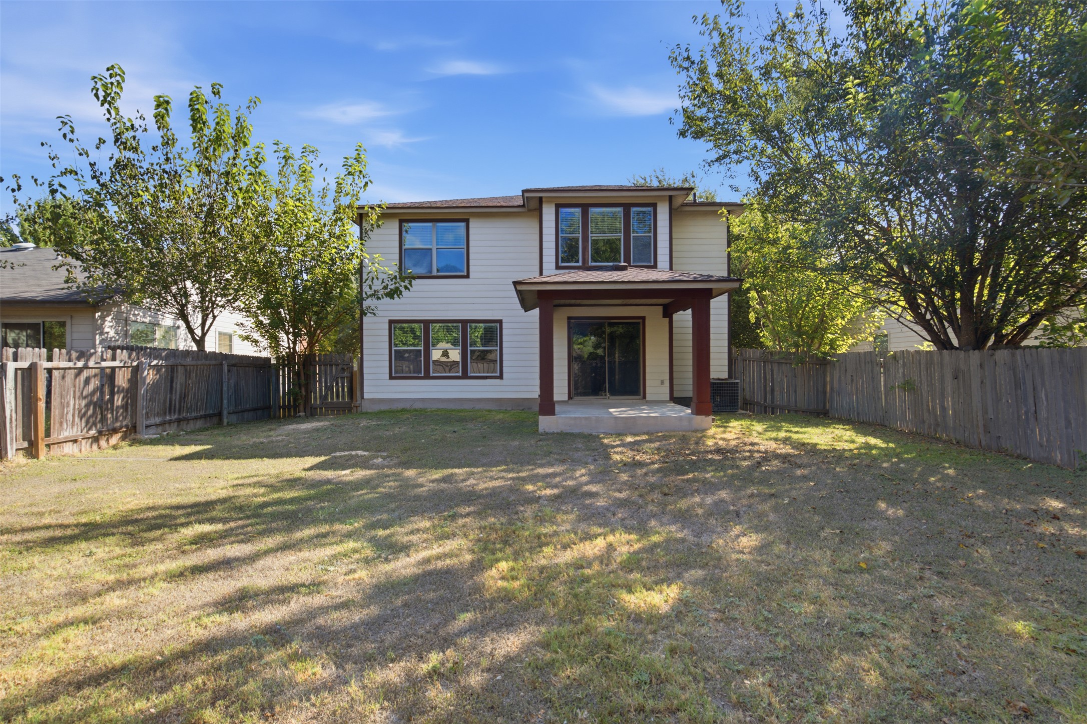 main property photo 32