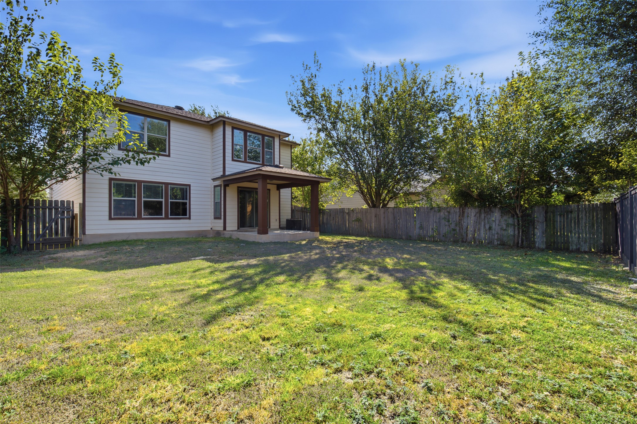 main property photo 34