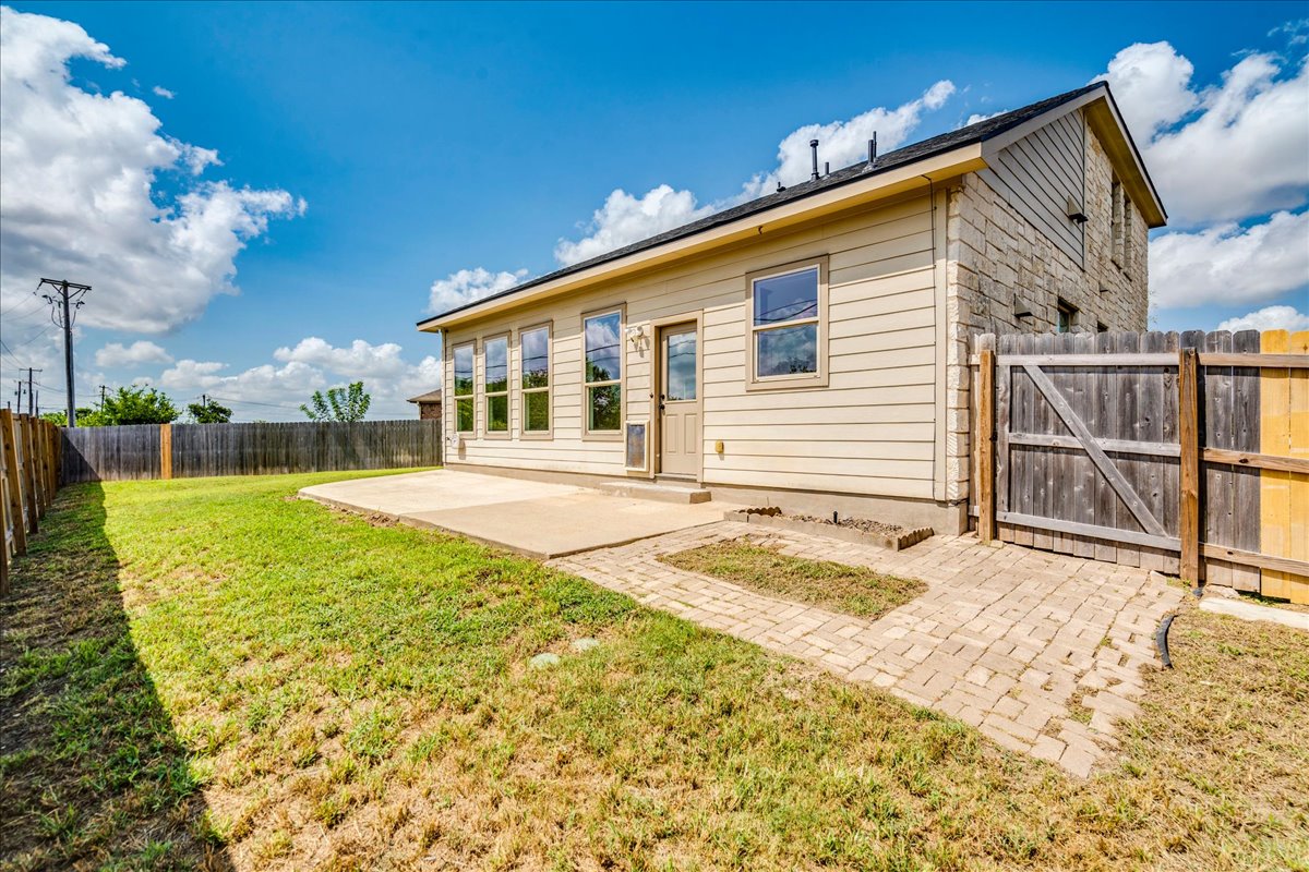 main property photo 29