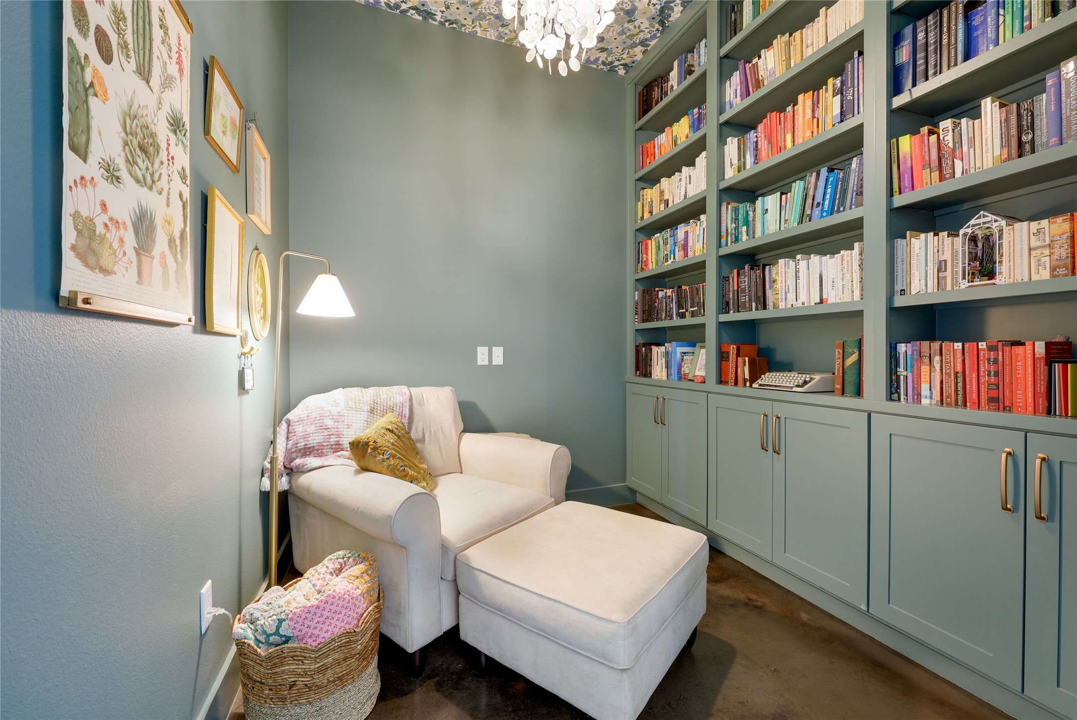 main property photo 26