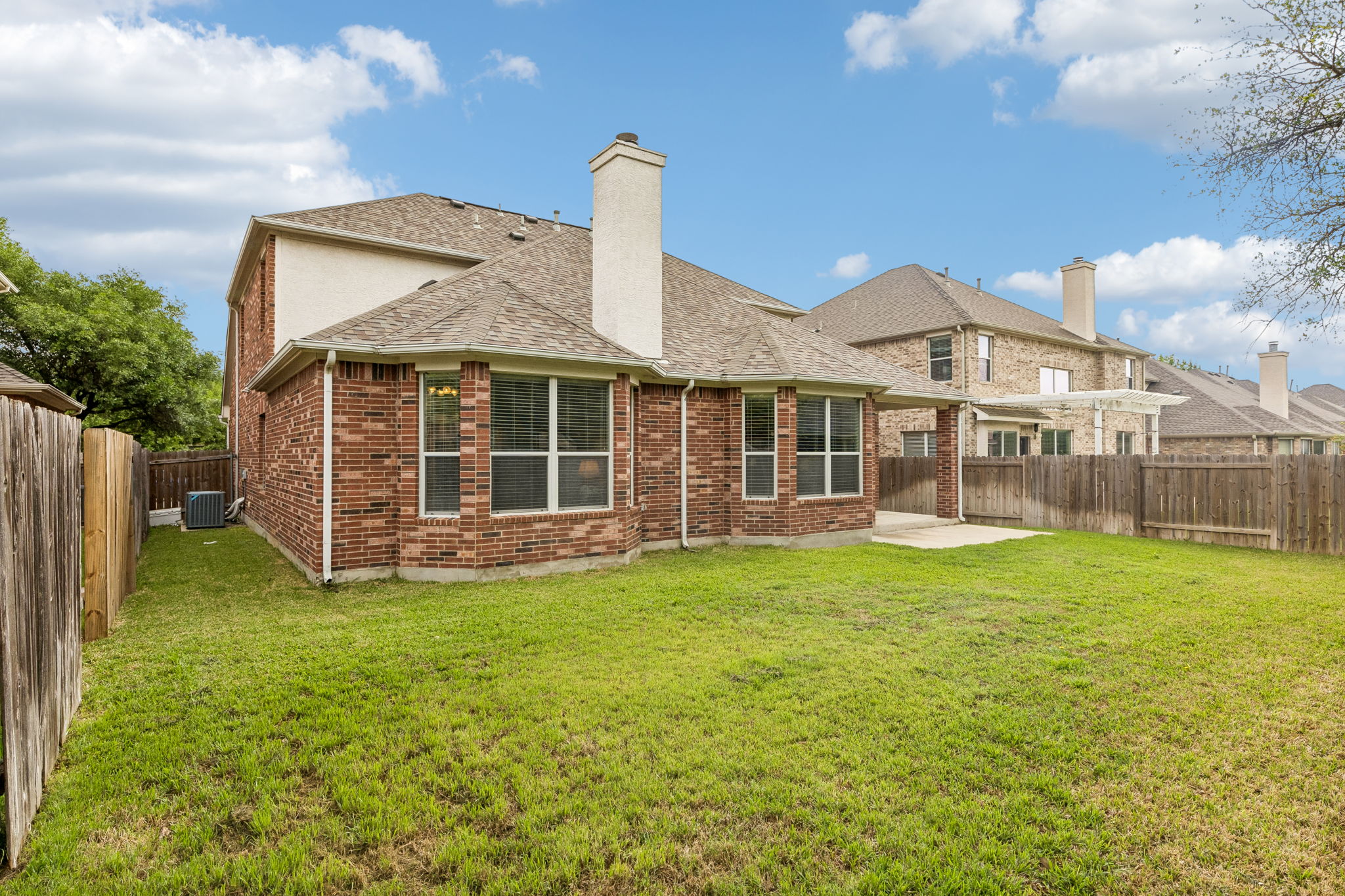 main property photo 31