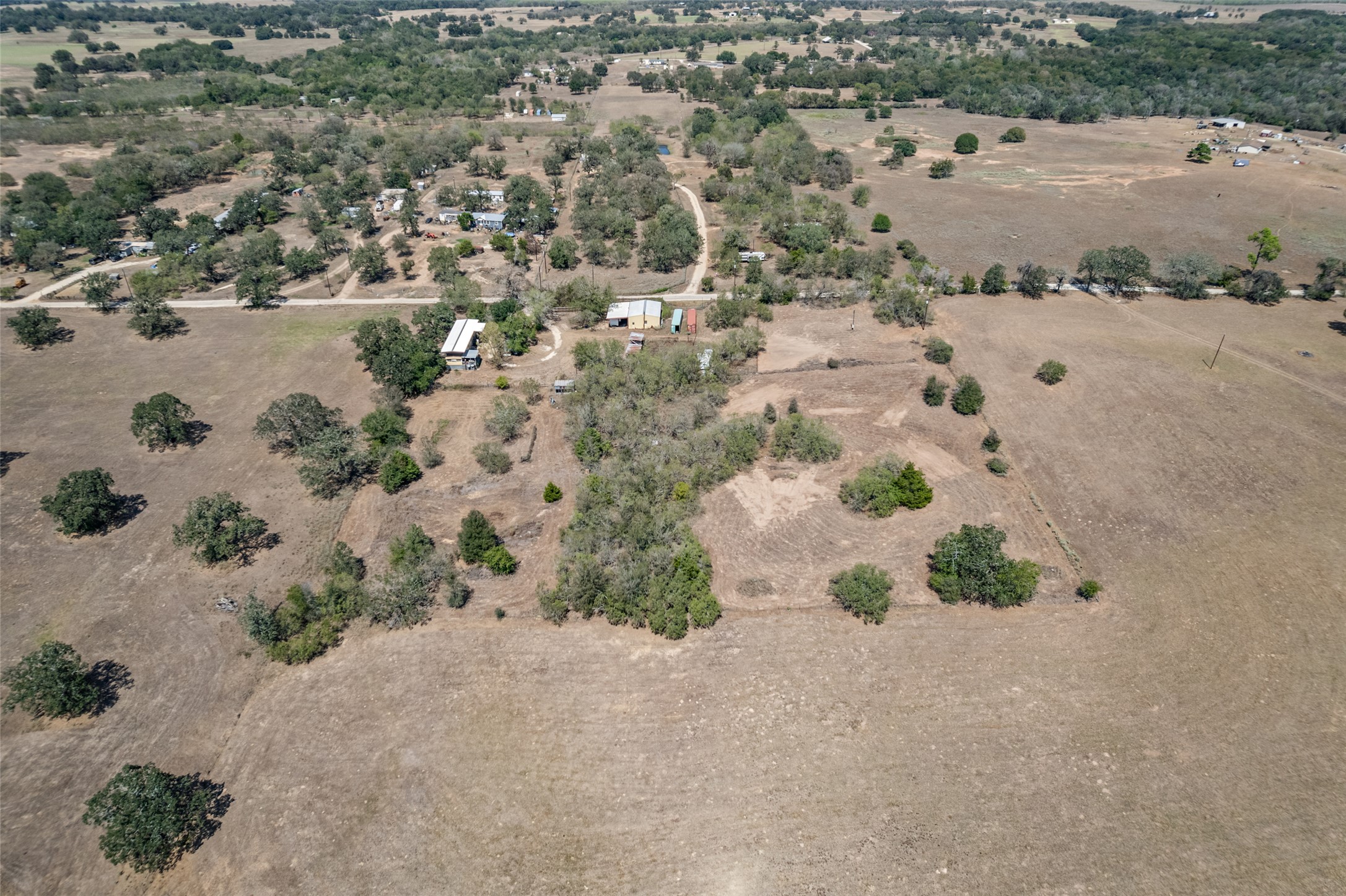 main property photo 21