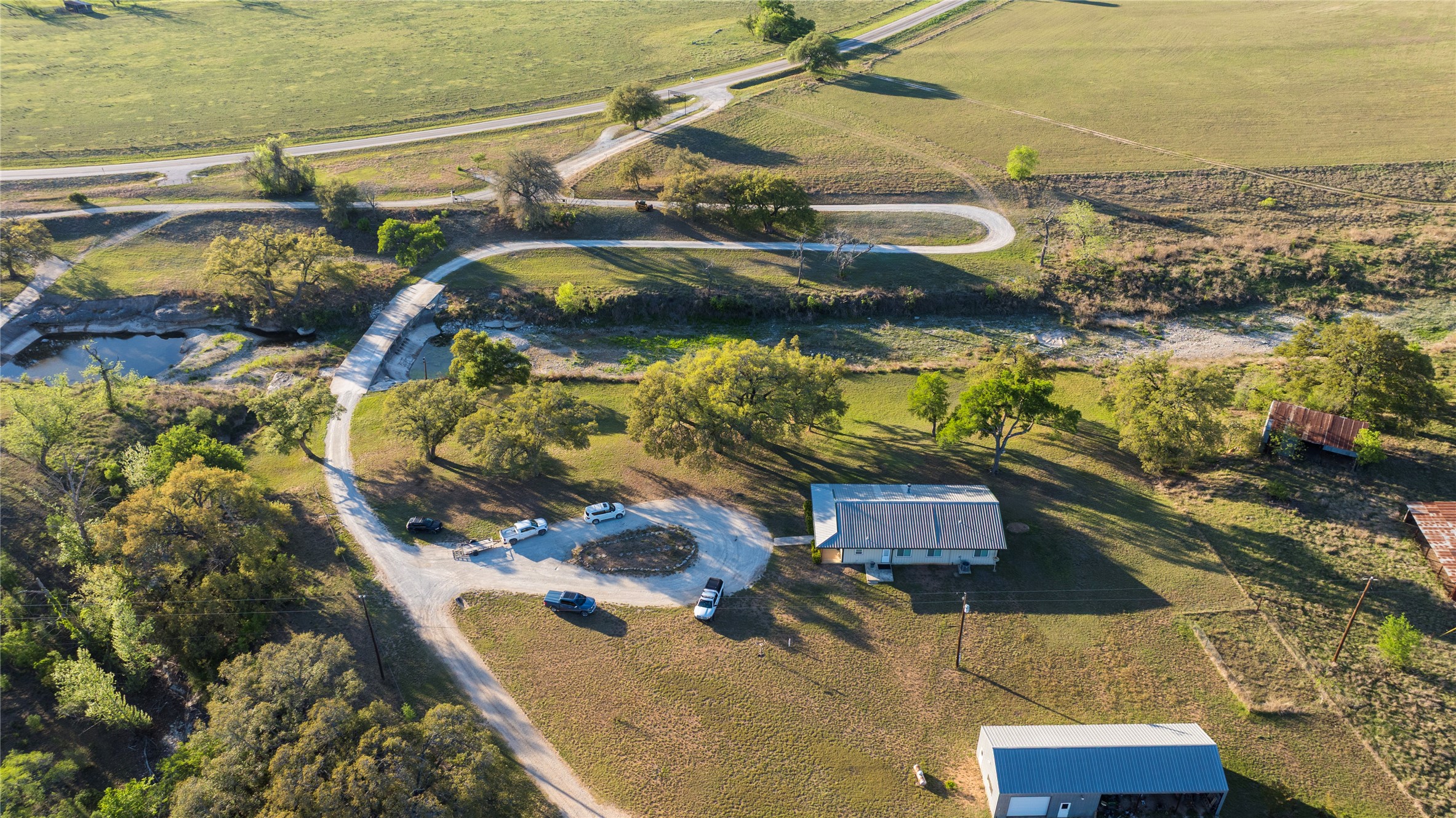 main property photo 5