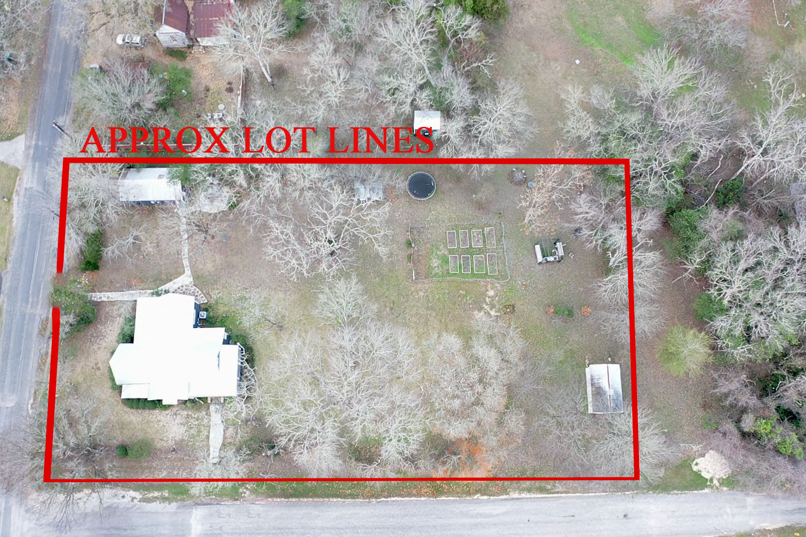 main property photo 34
