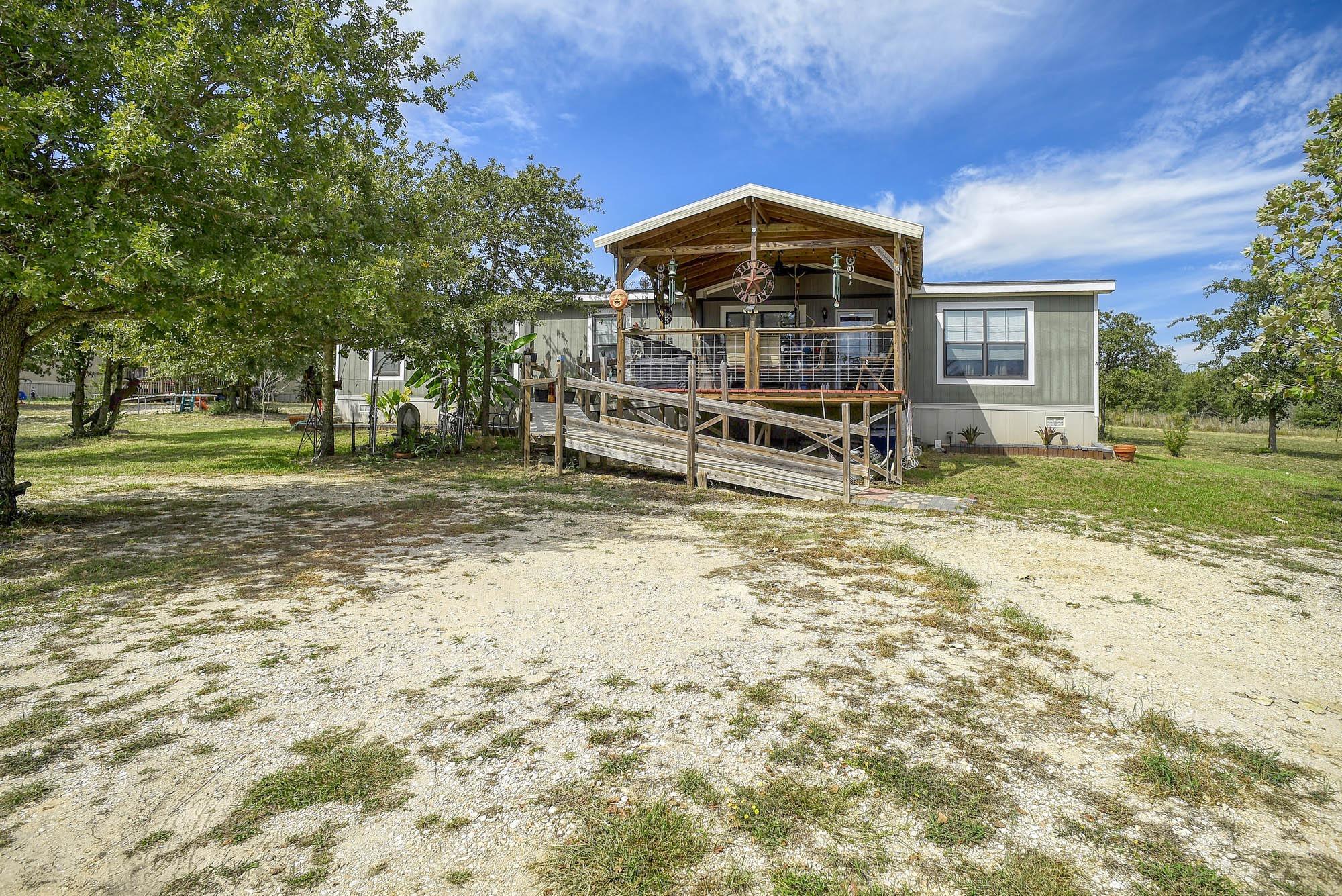 main property photo 3