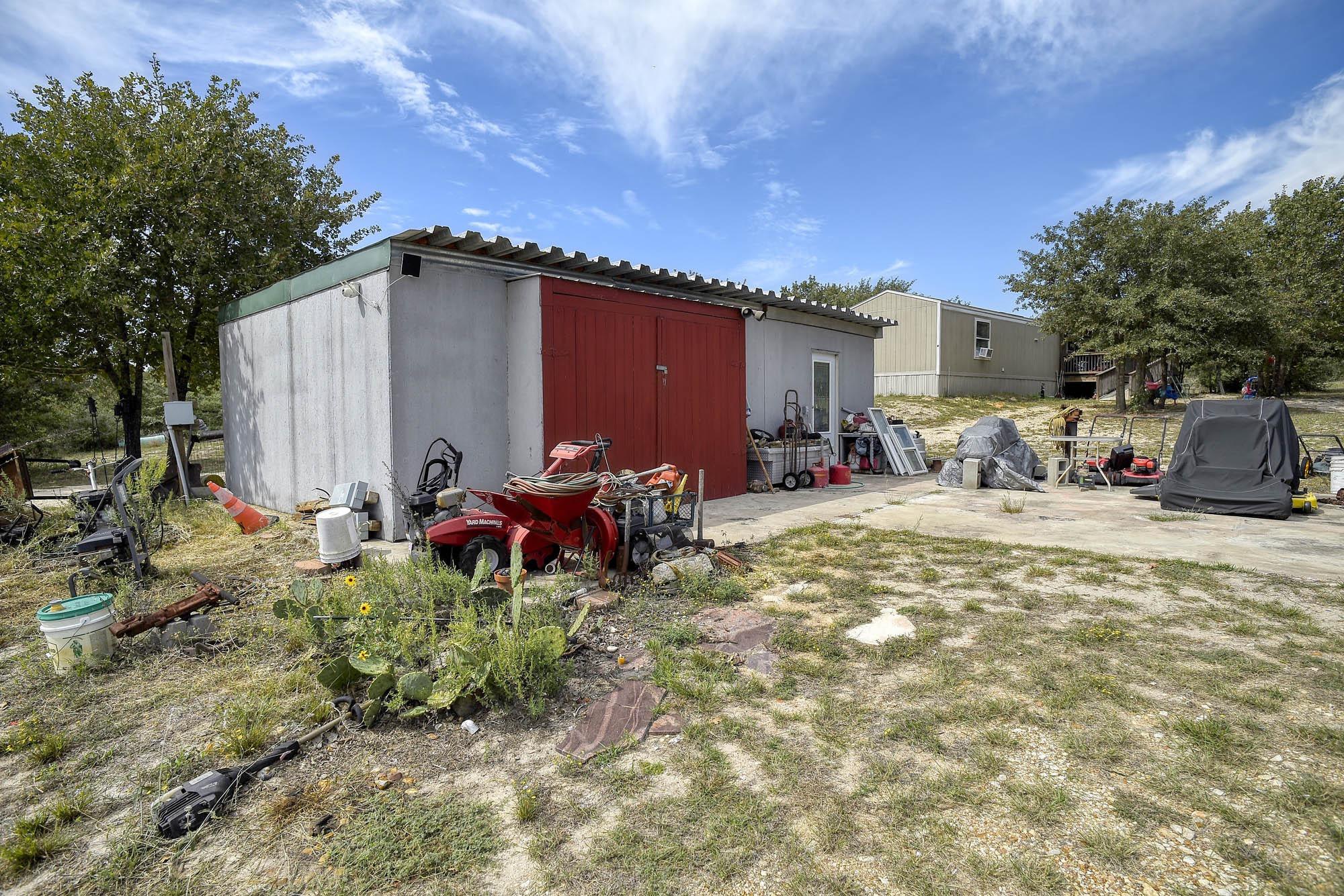 main property photo 39