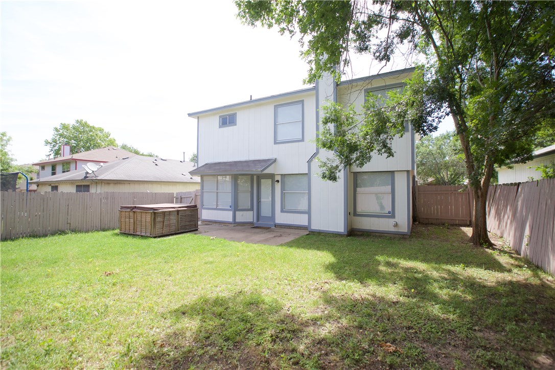 main property photo 17