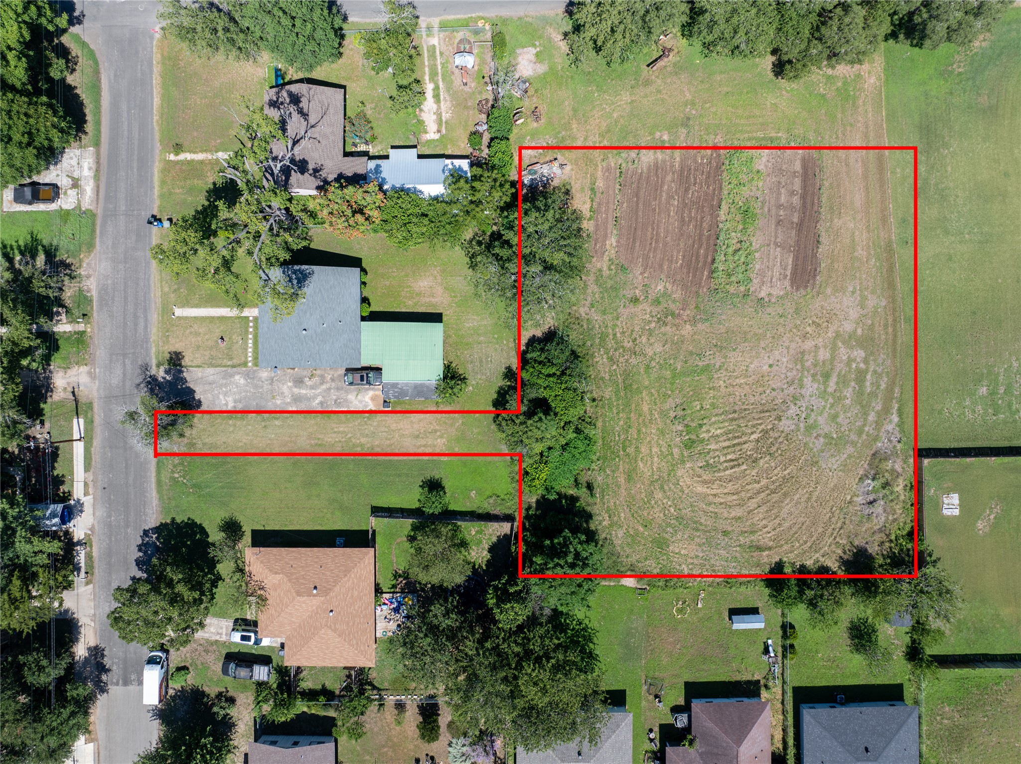 main property photo 7