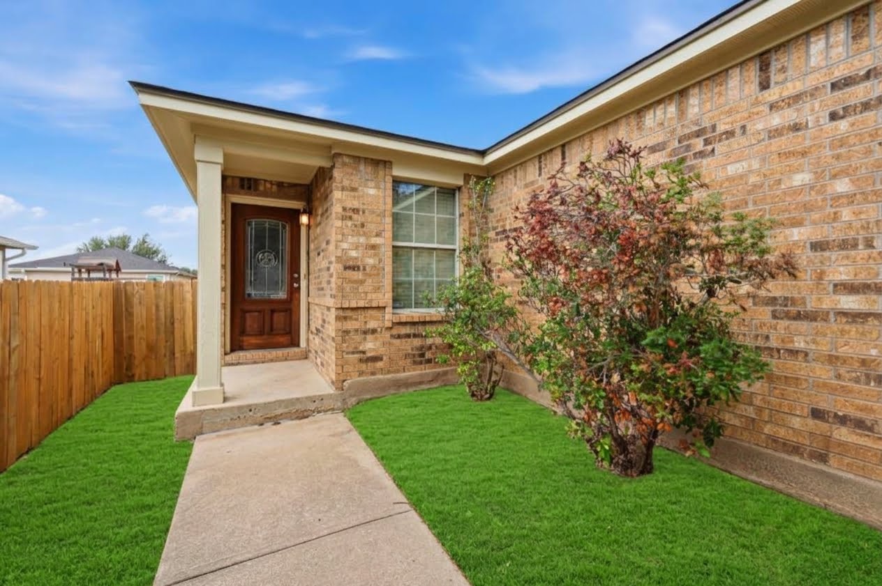 main property photo 3