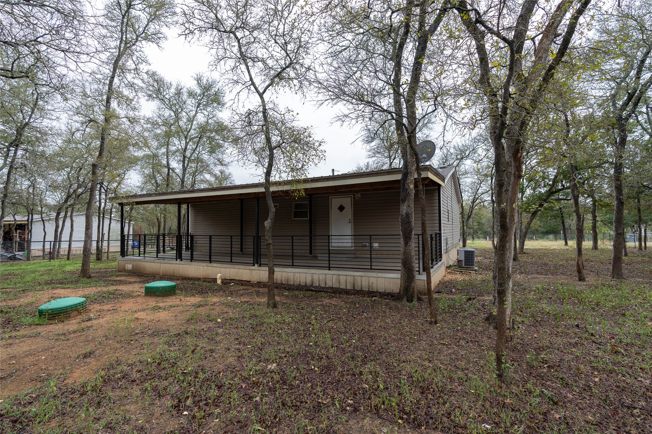 main property photo 19