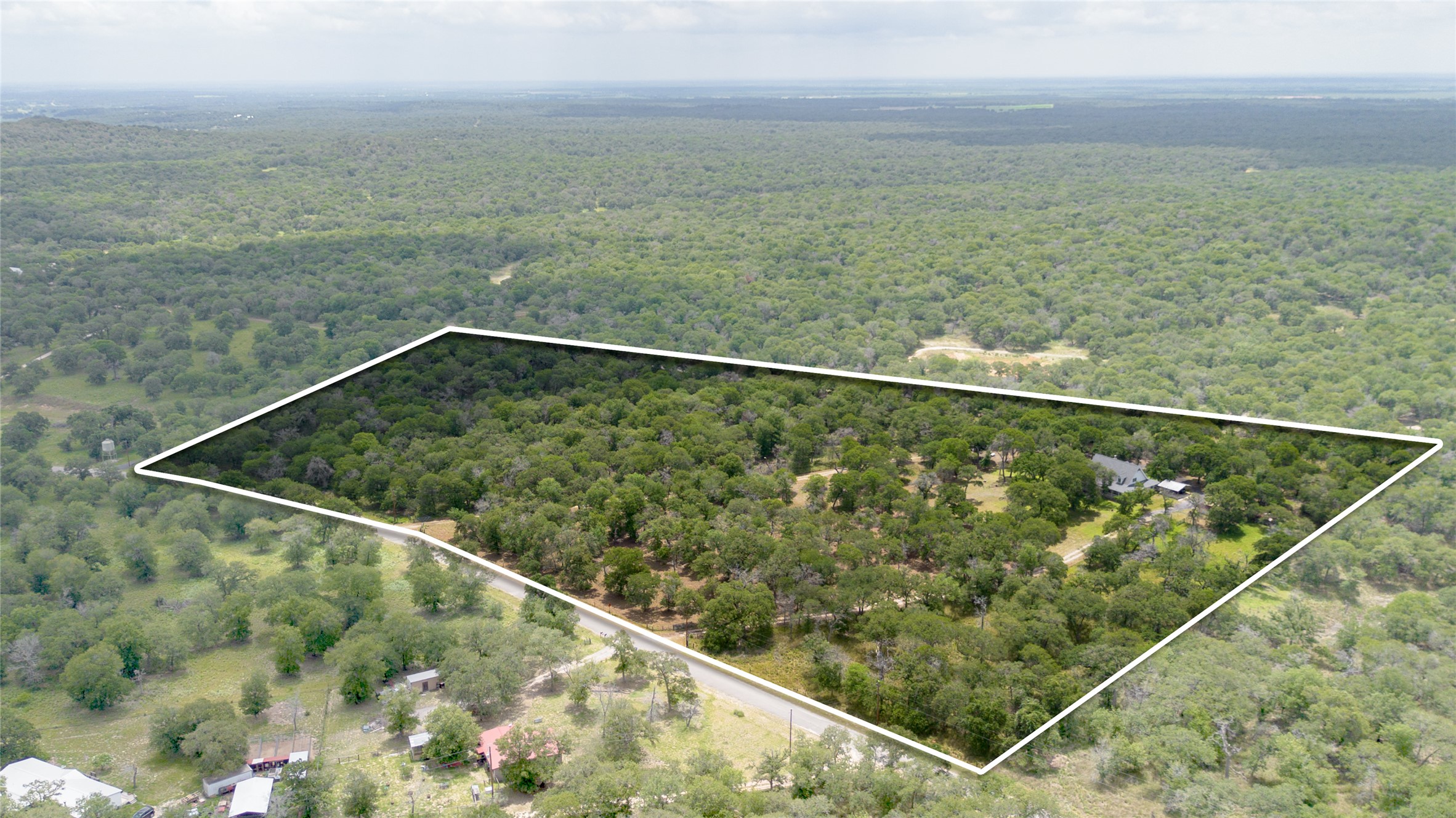 main property photo 39