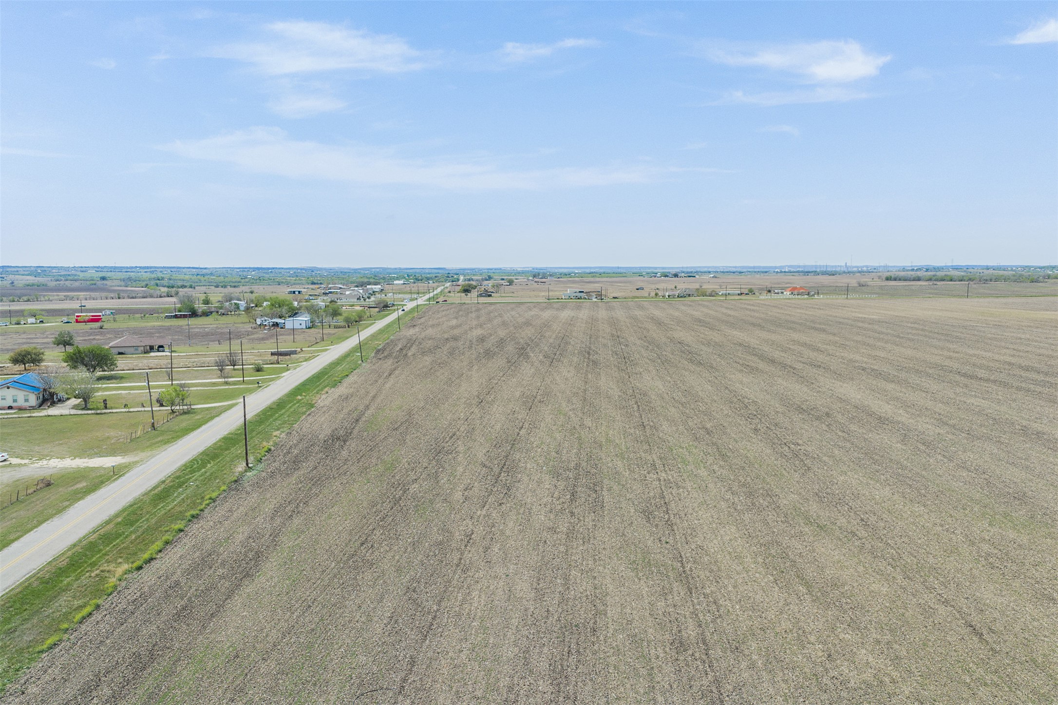 main property photo 38