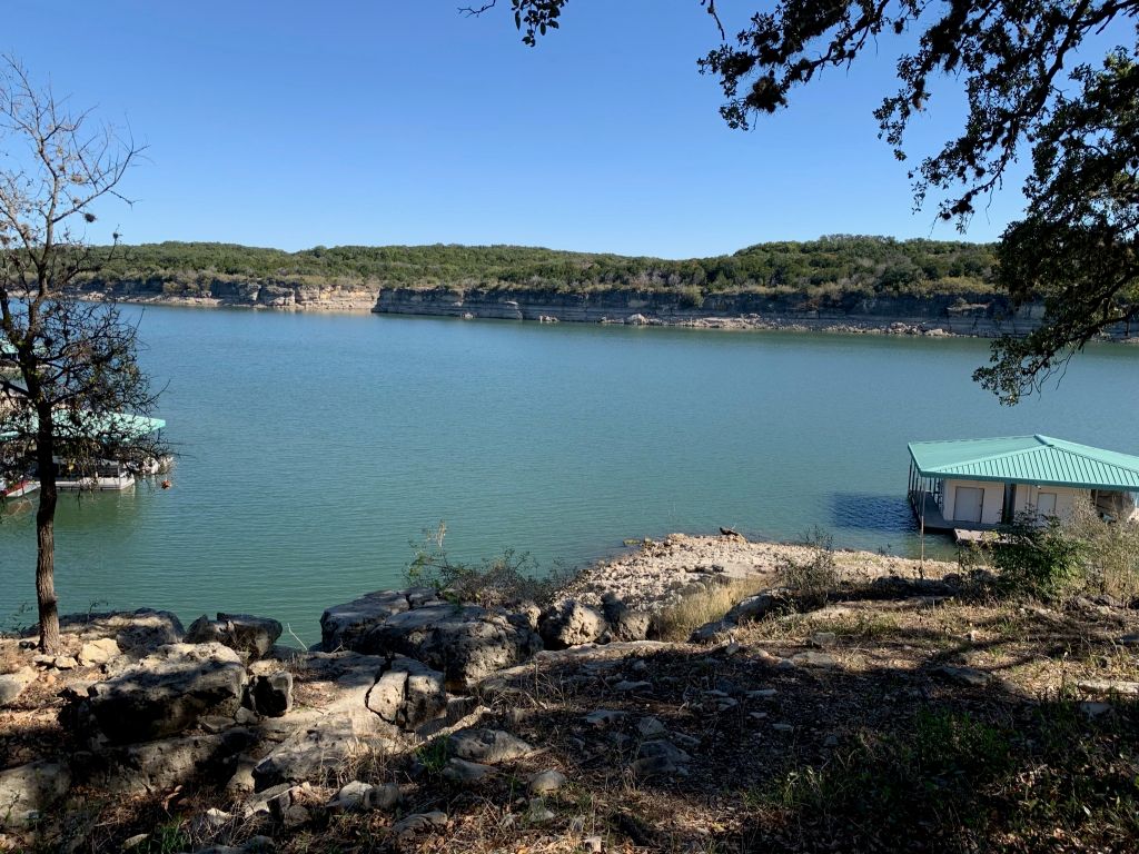 main property photo 32