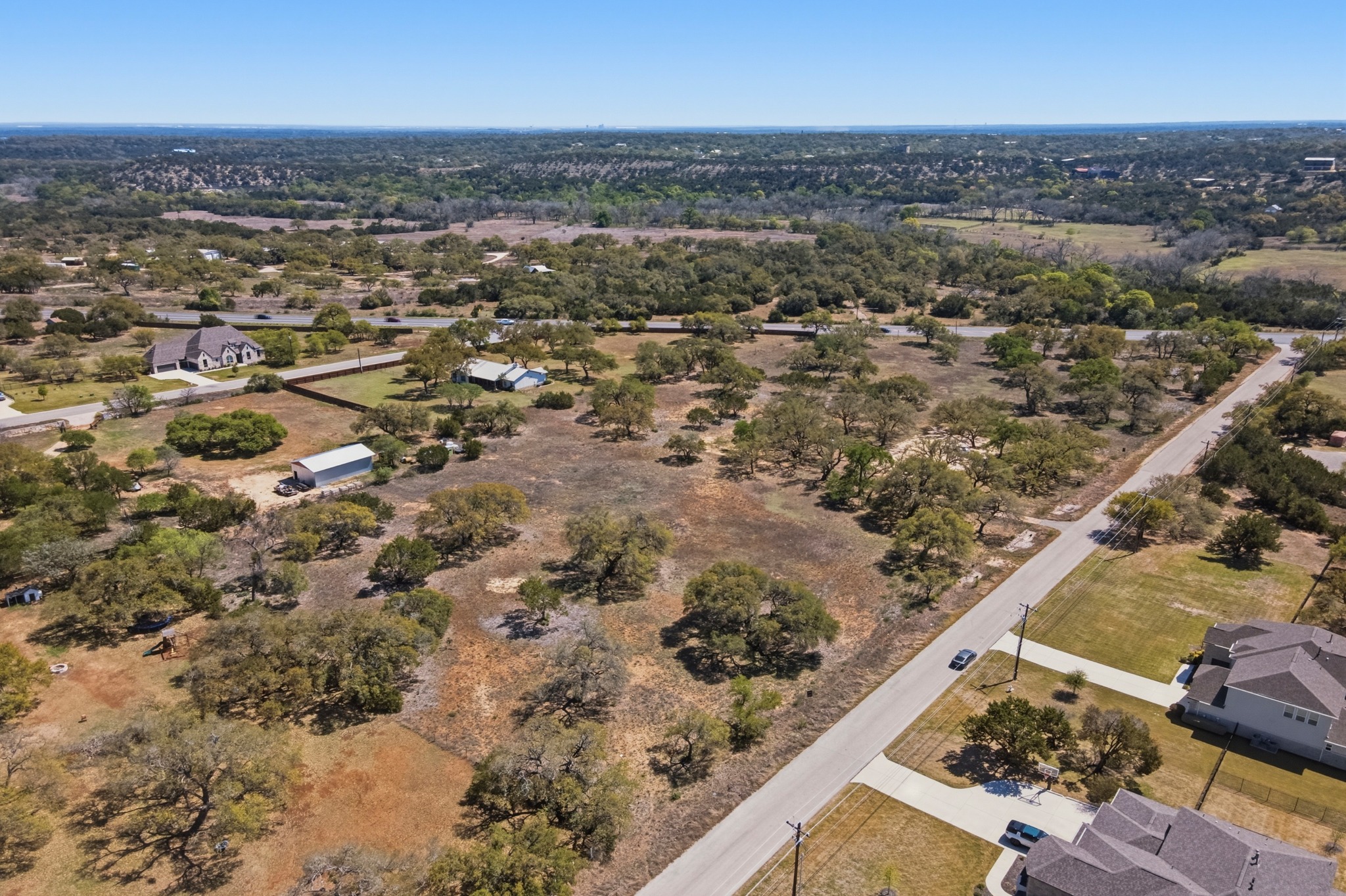 main property photo 16
