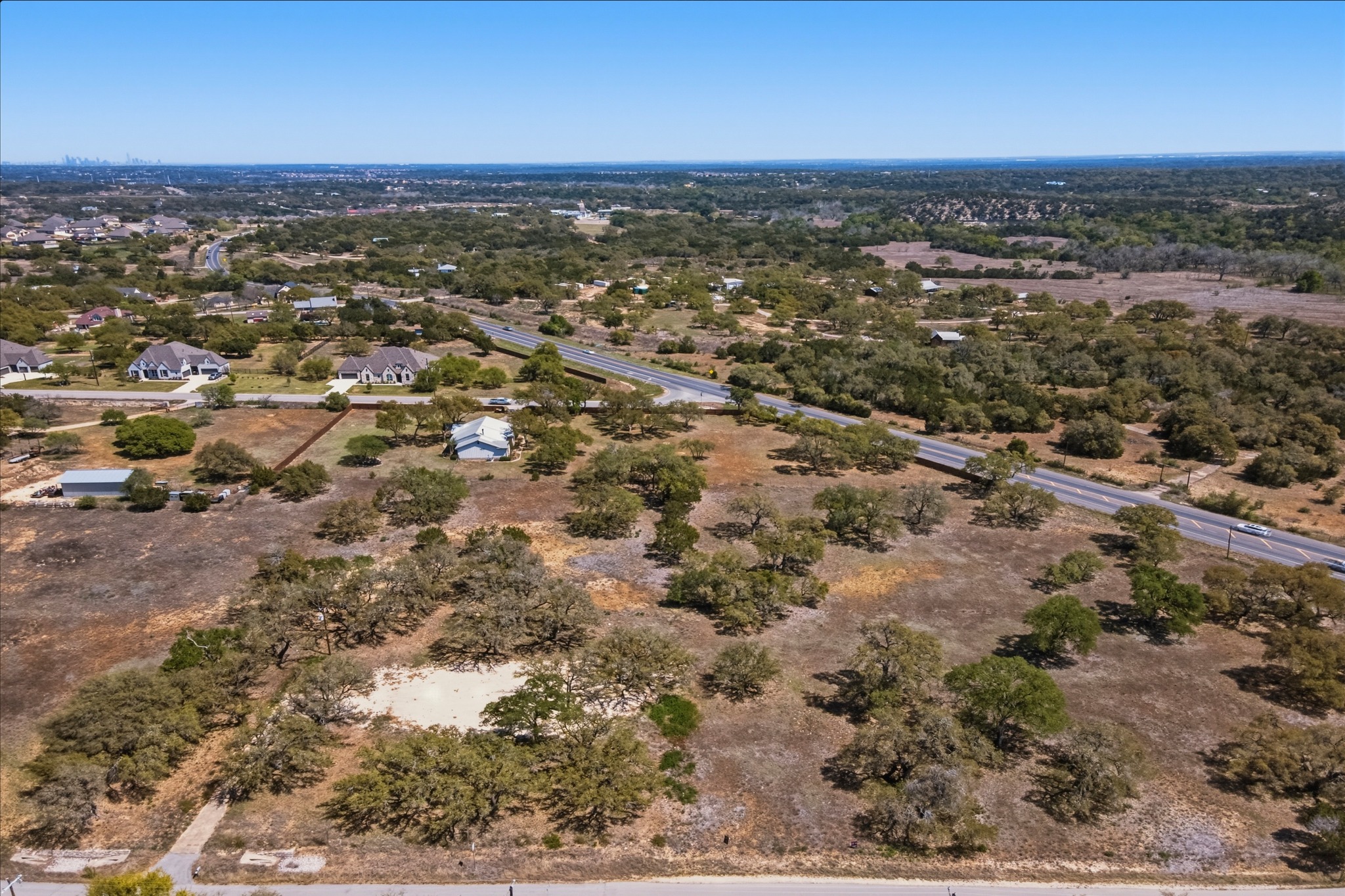 main property photo 6