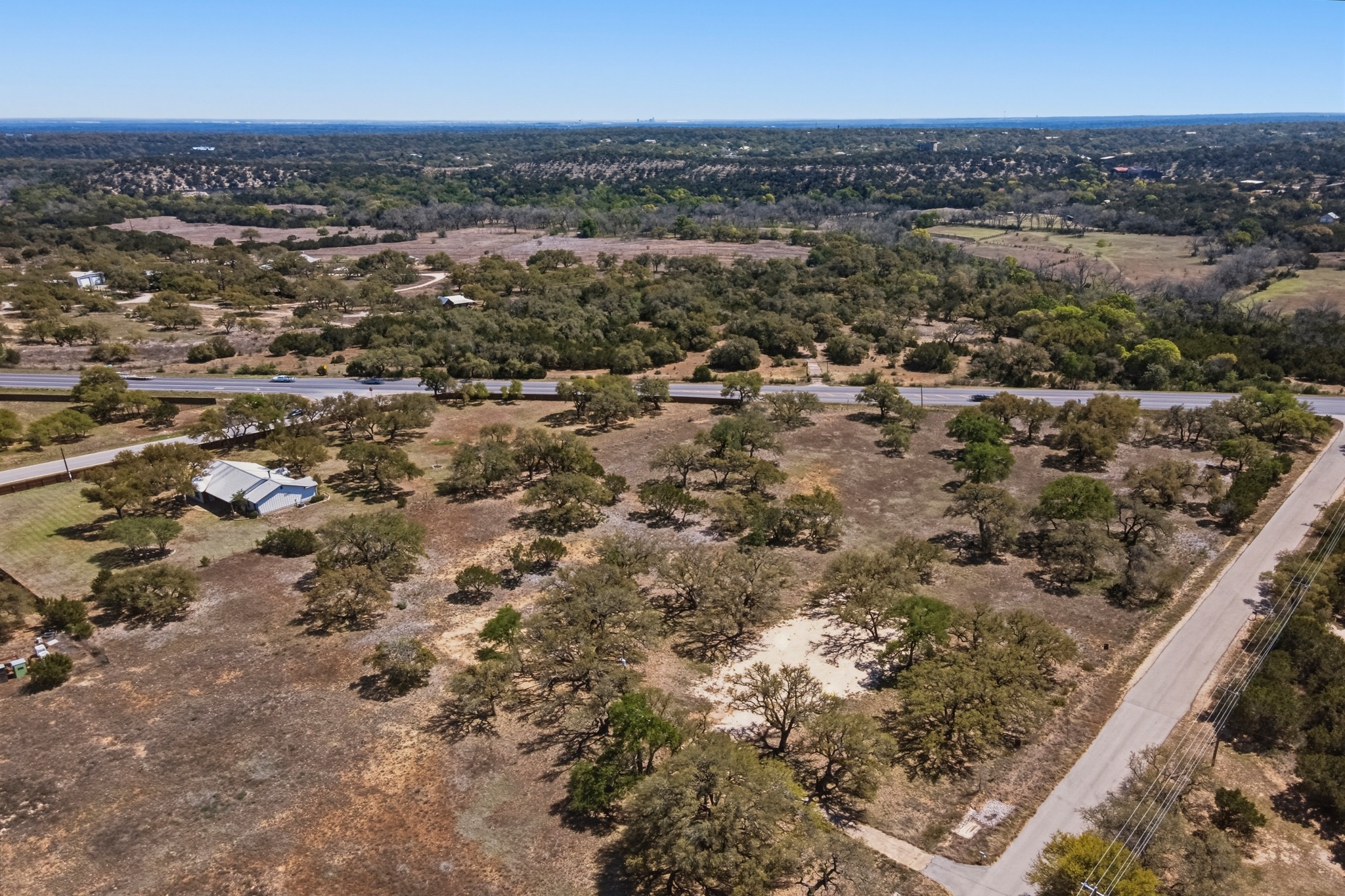 main property photo 7