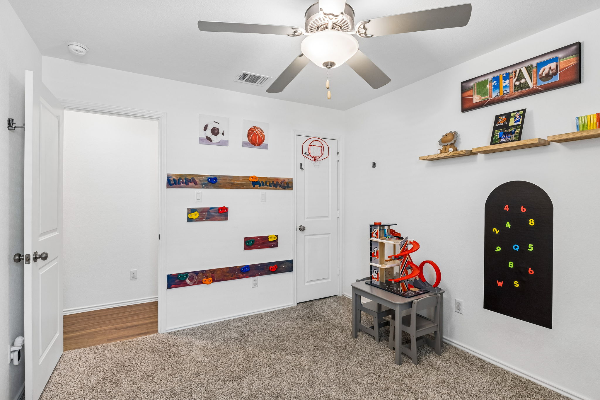 main property photo 21