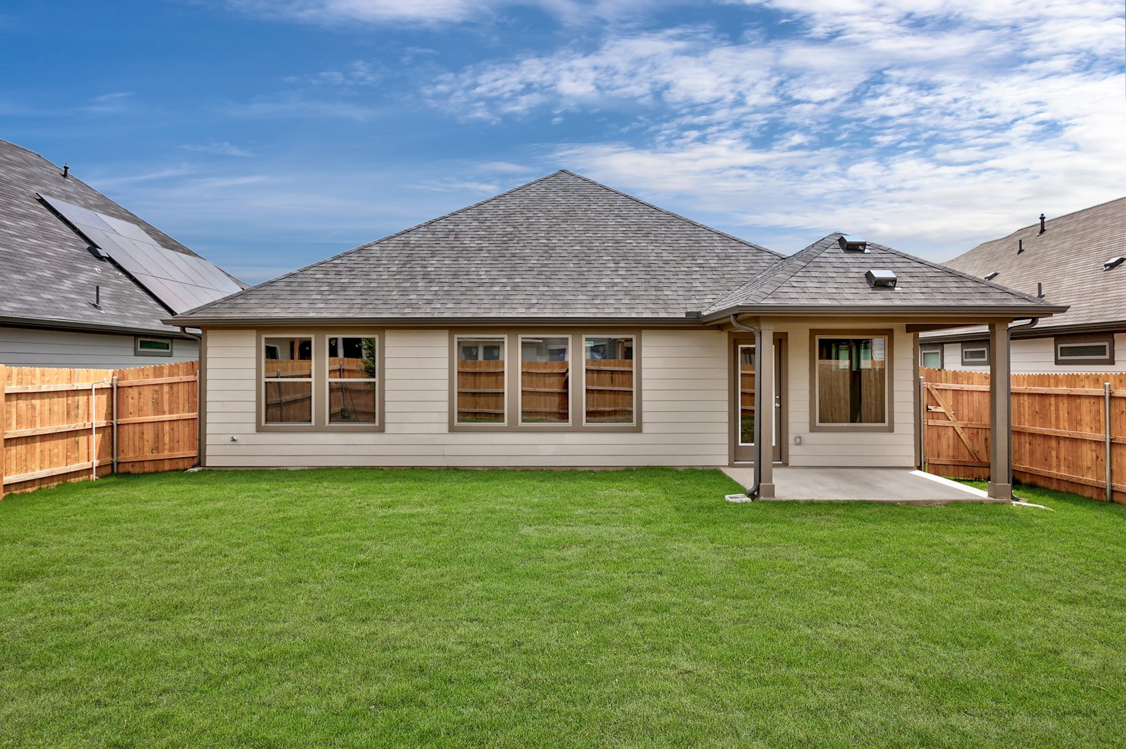 main property photo 22