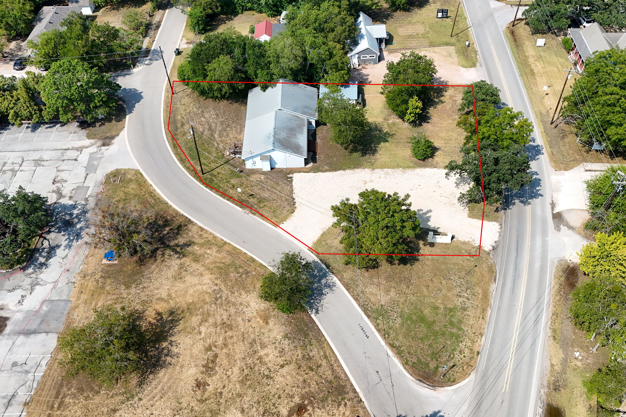 main property photo 3