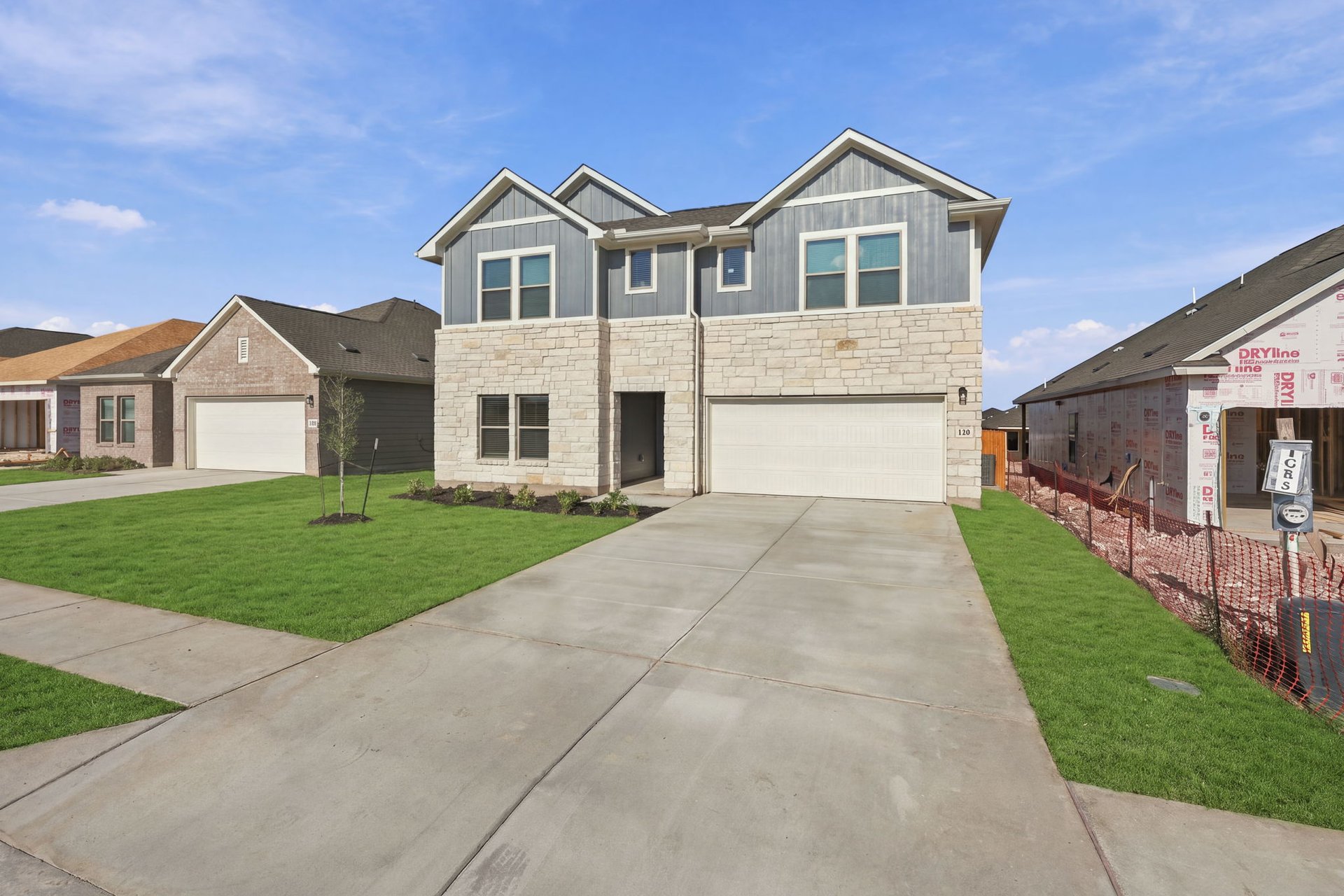 main property photo 3