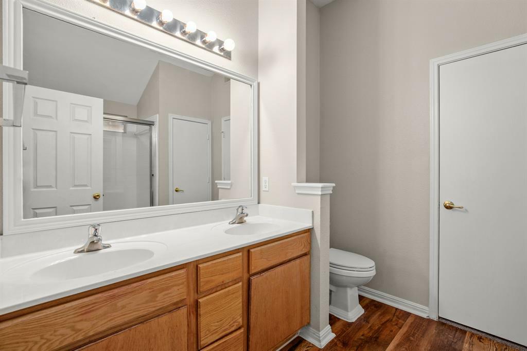main property photo 16
