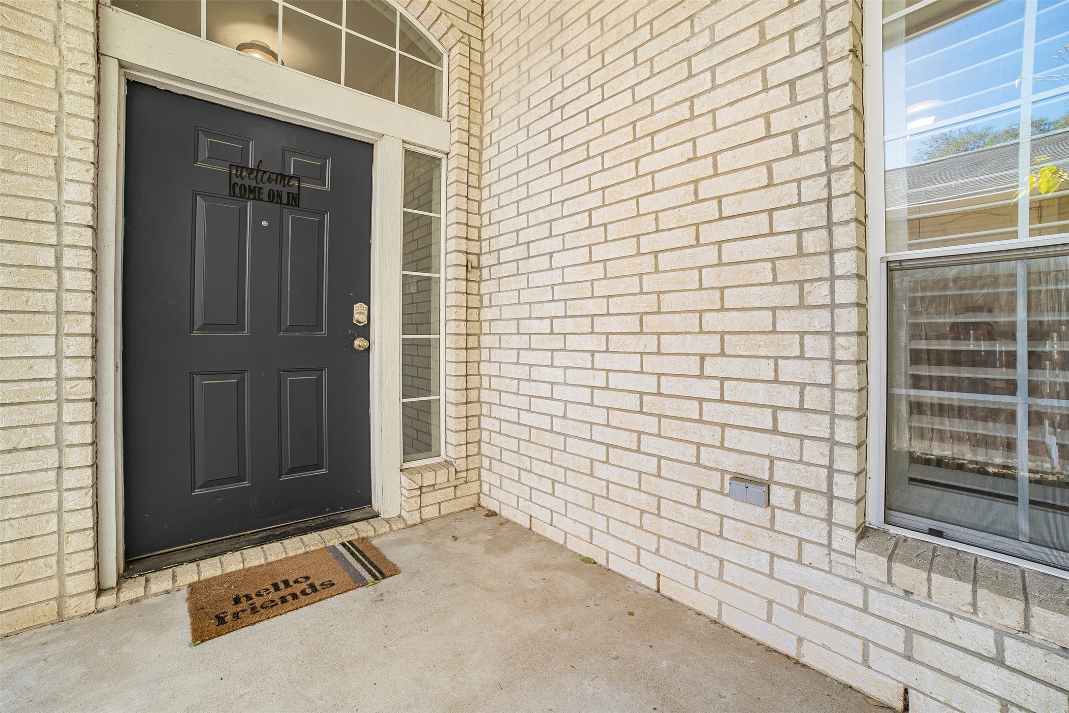 main property photo 6