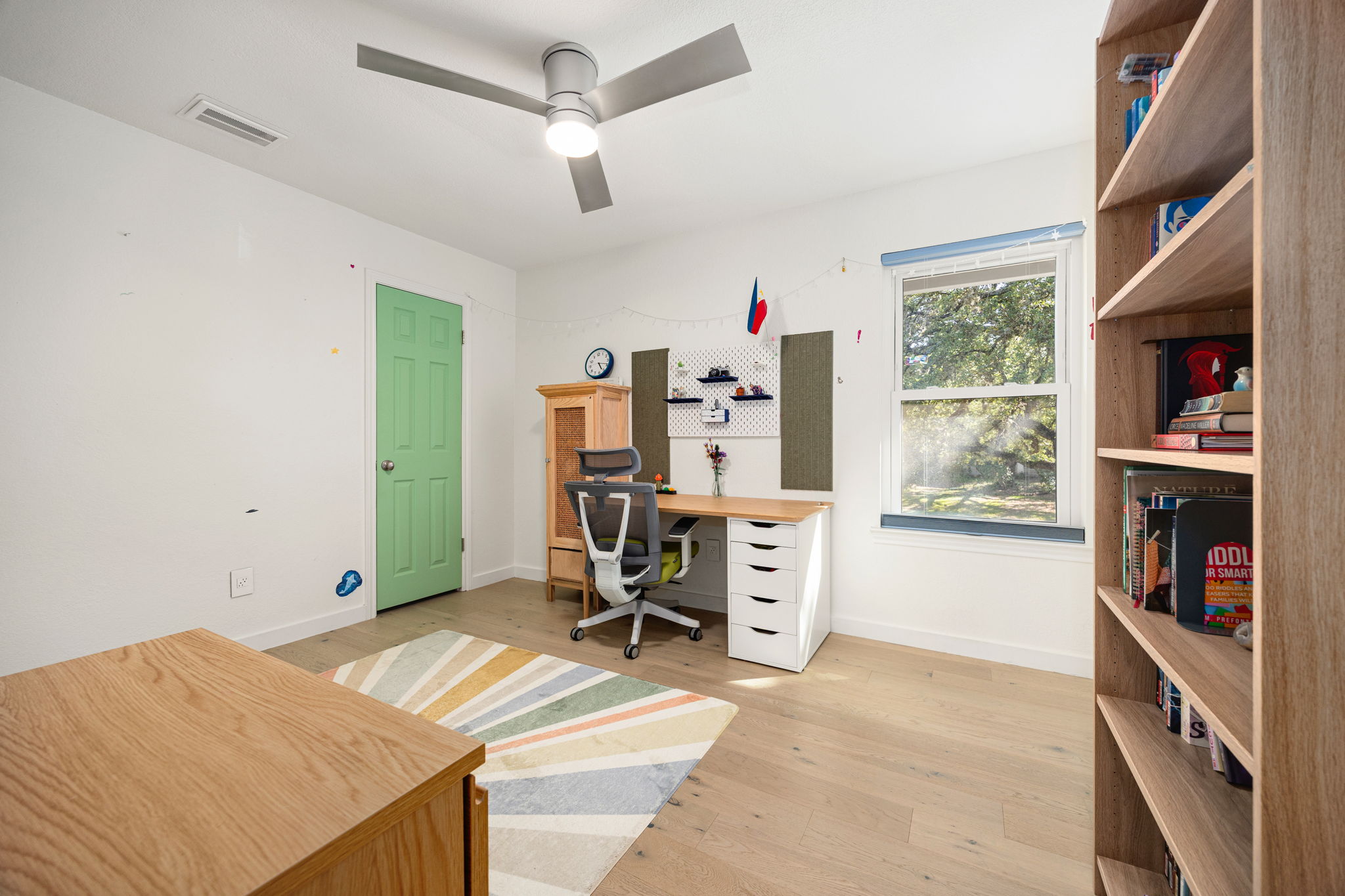 main property photo 20