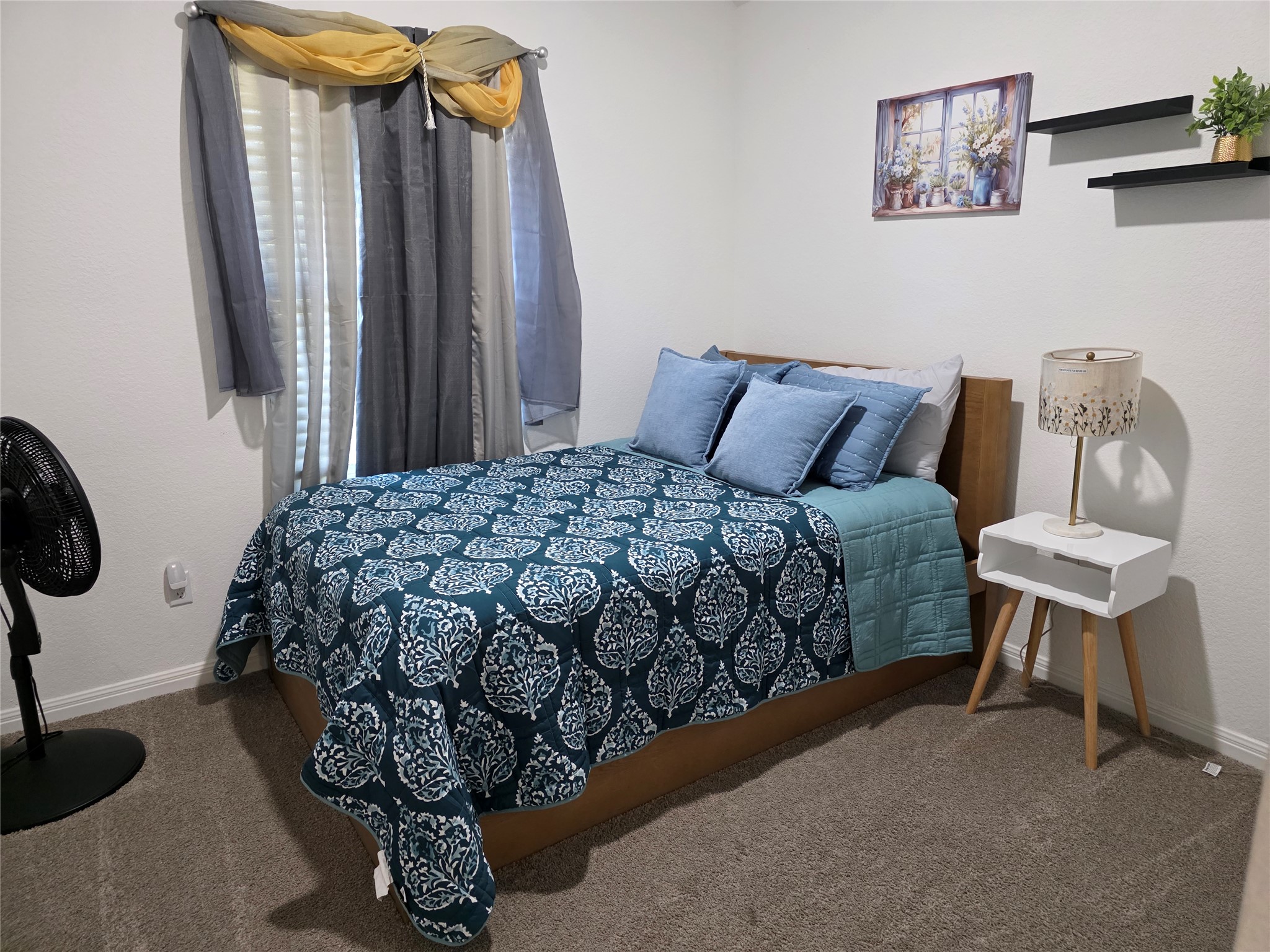 main property photo 7