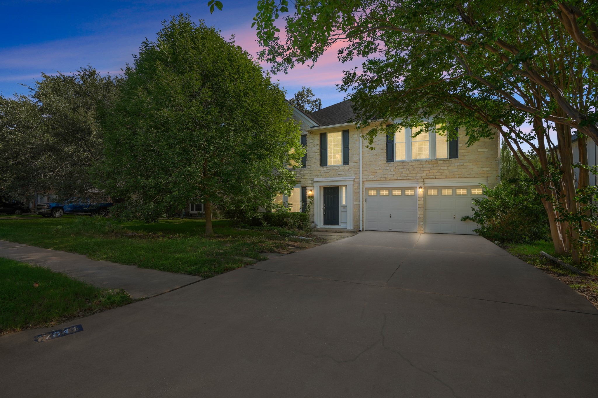 main property photo 31