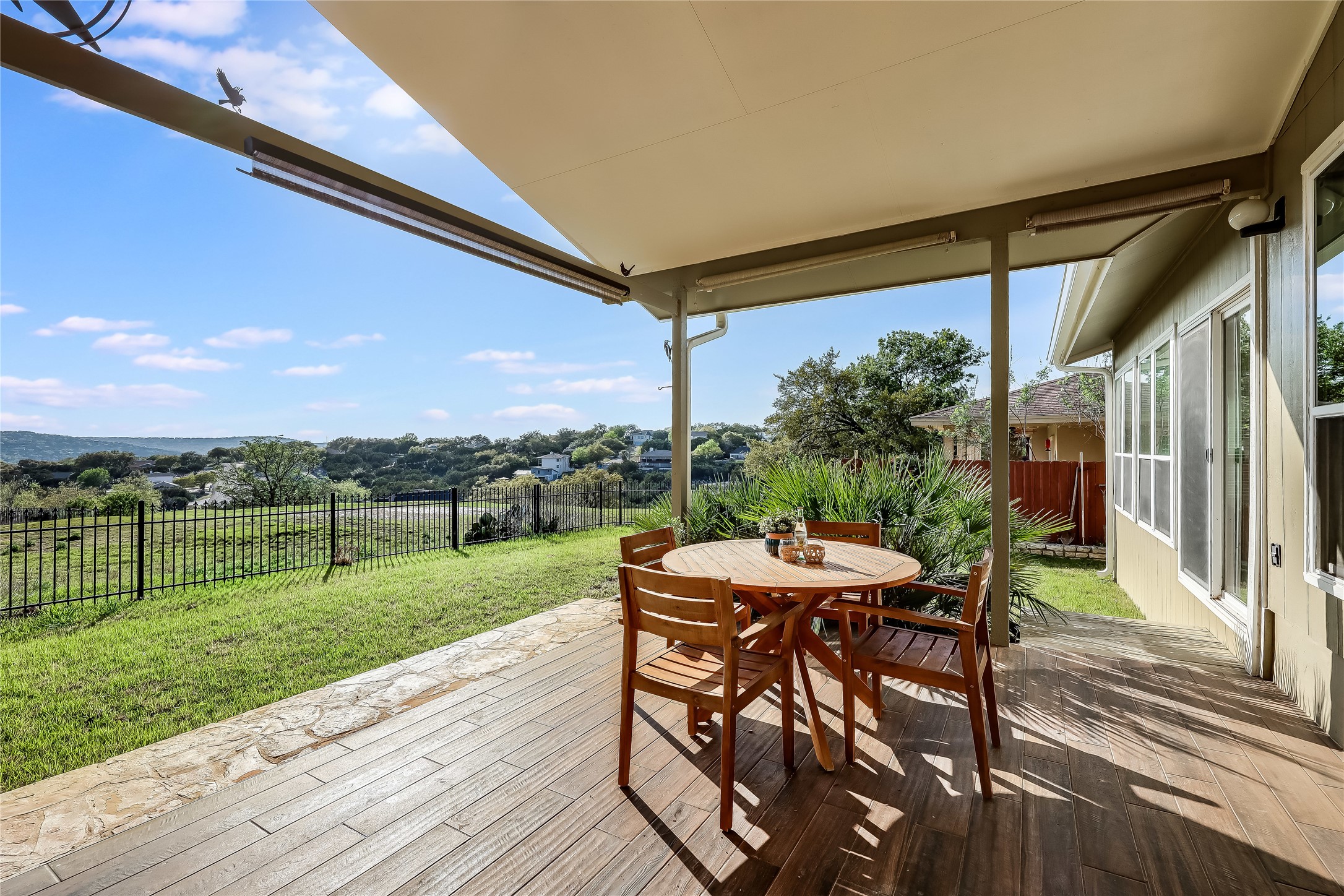 main property photo 31