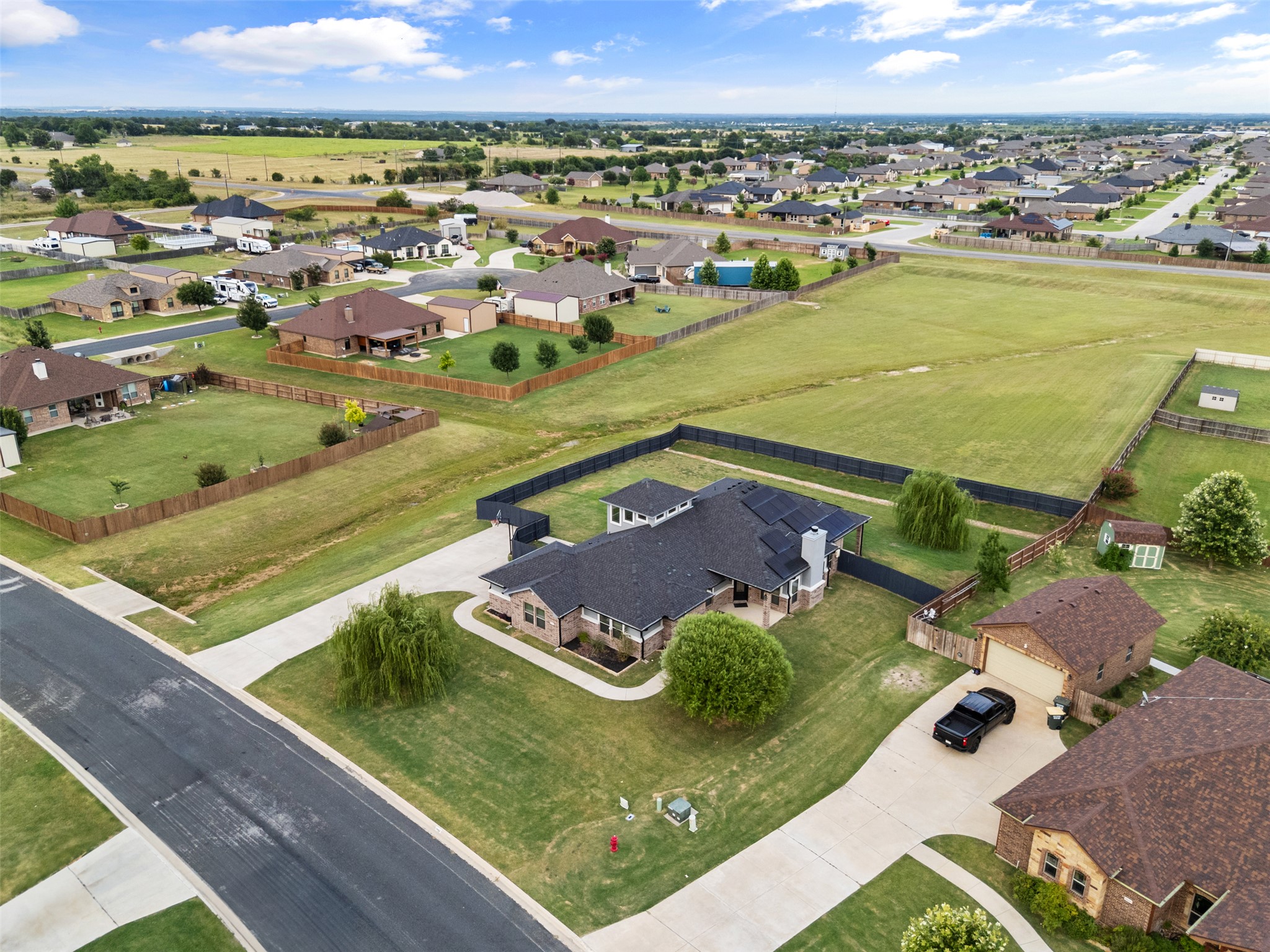 main property photo 36