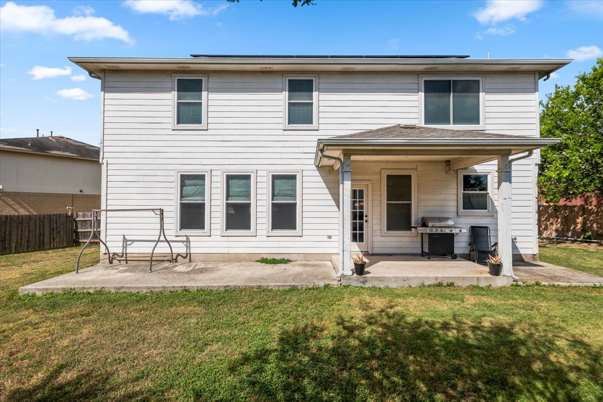 main property photo 4