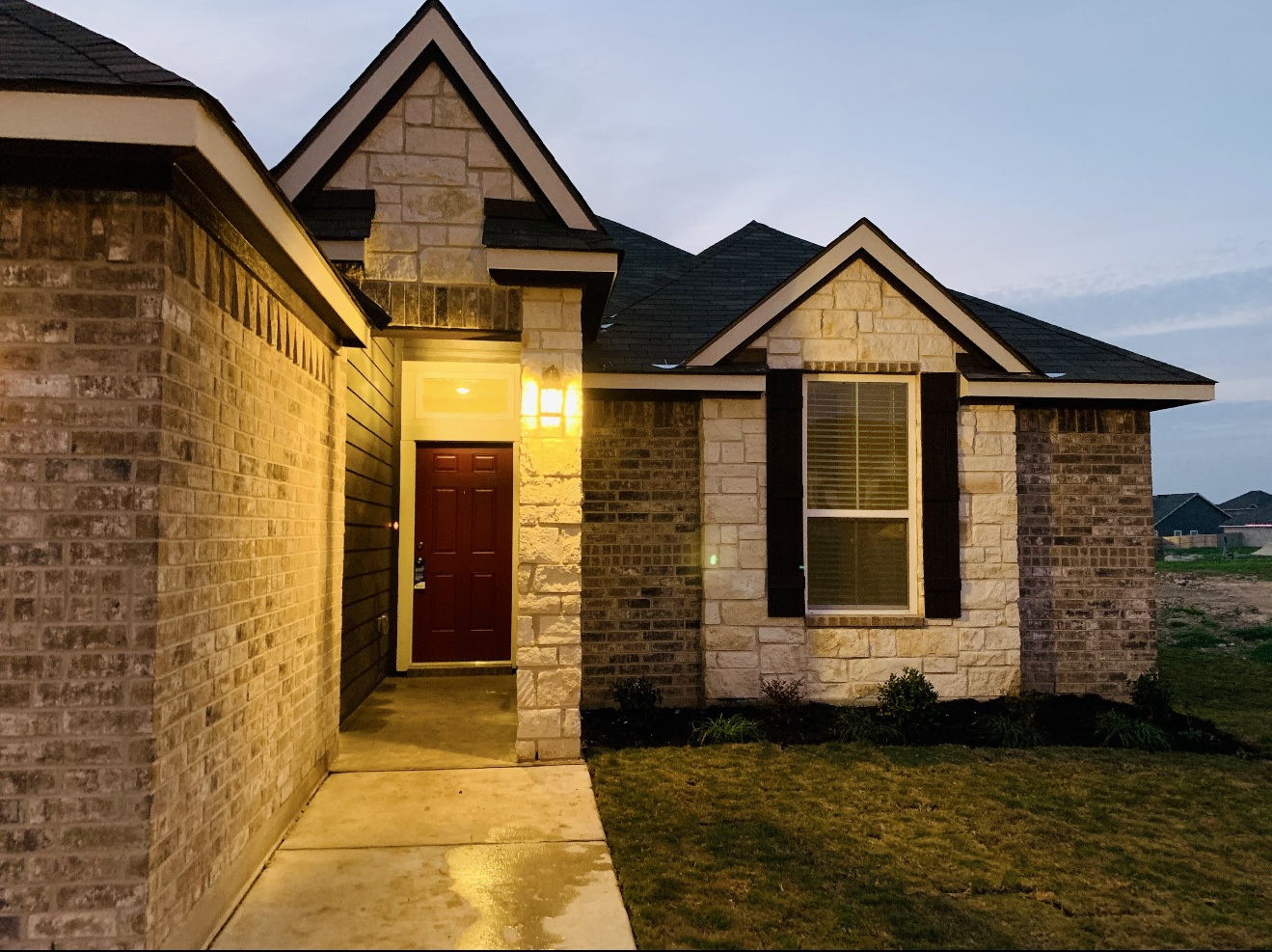 main property photo 34