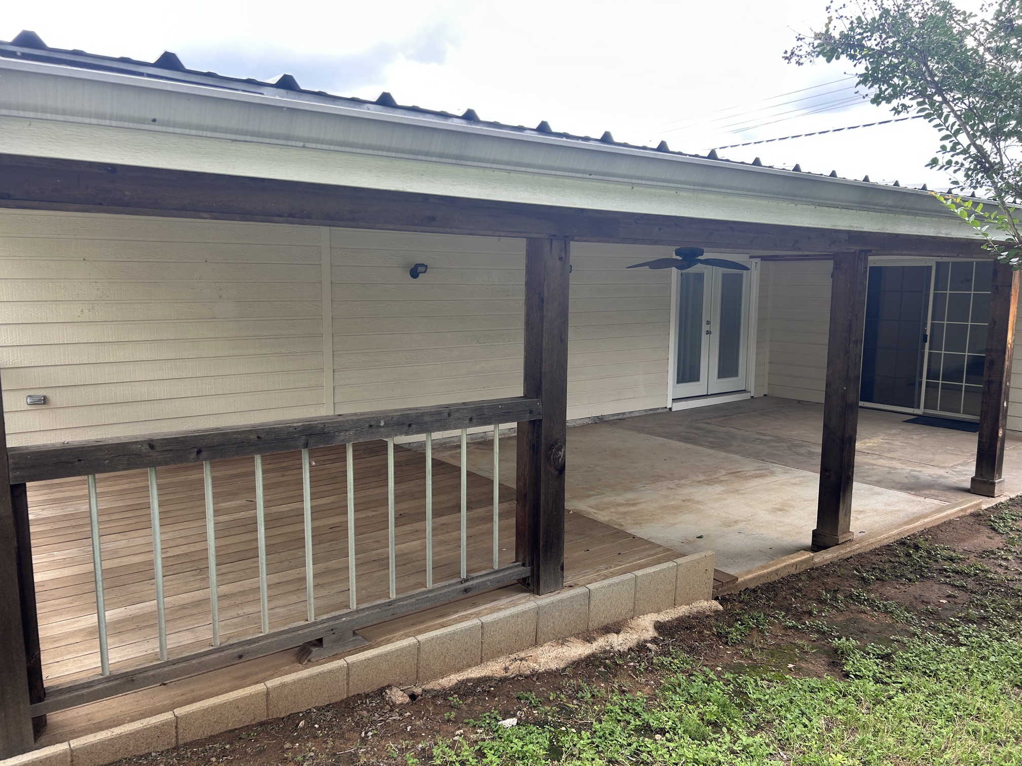 main property photo 12
