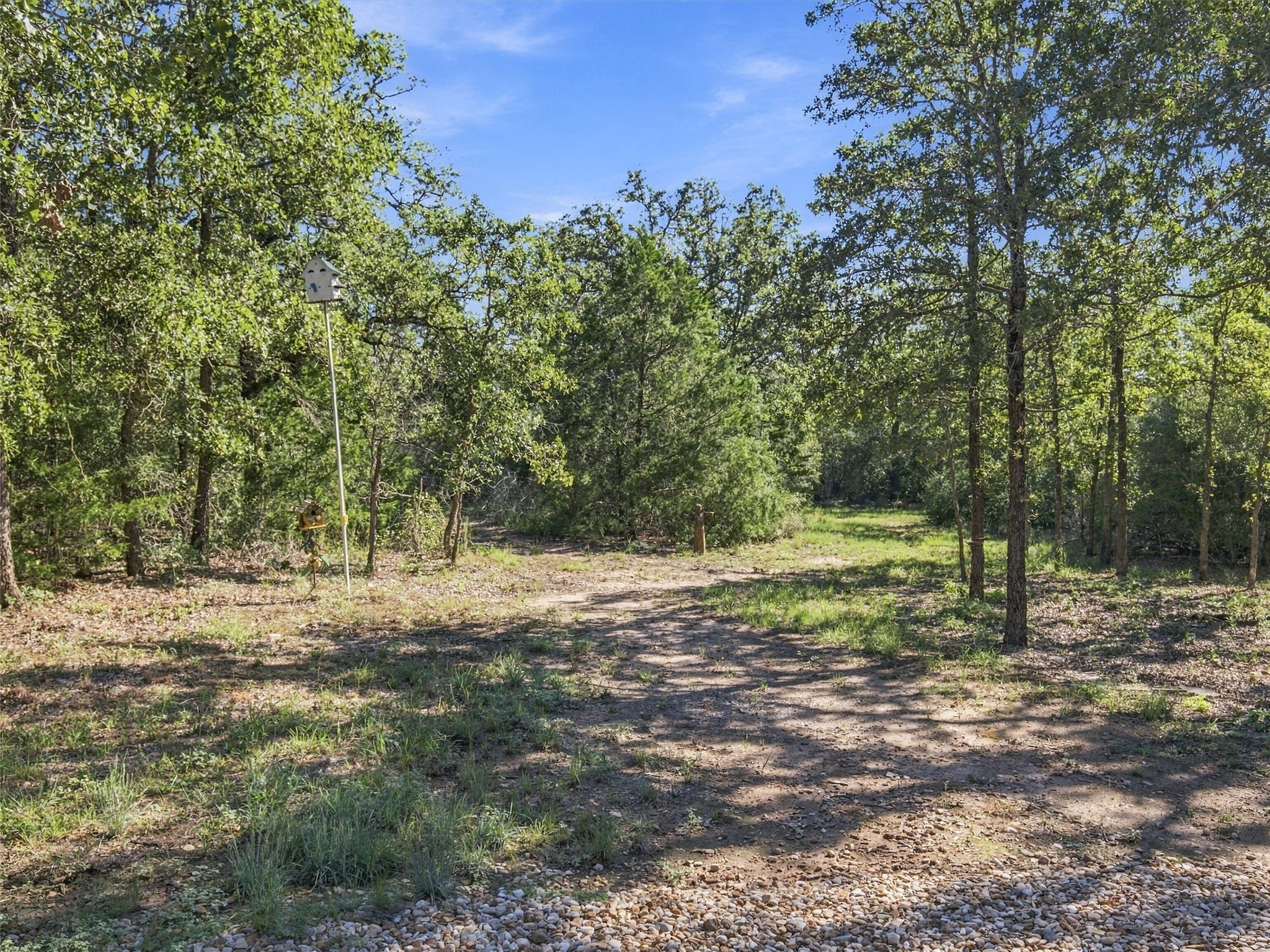 main property photo 36