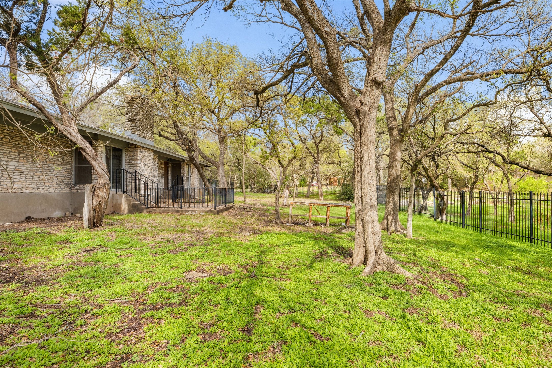 main property photo 36