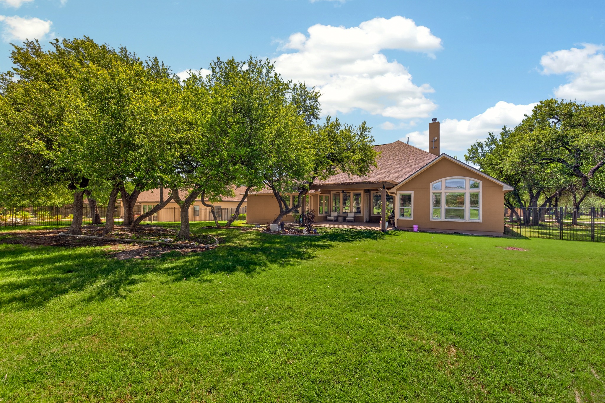 main property photo 36