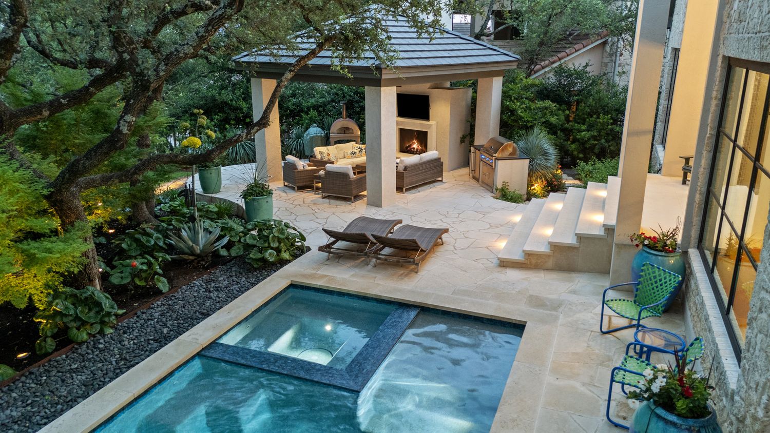 main property photo 34
