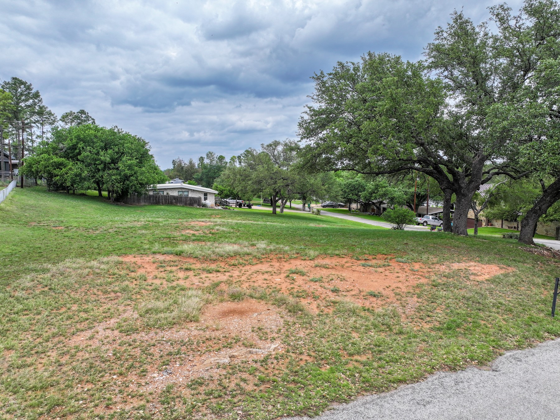 main property photo 13